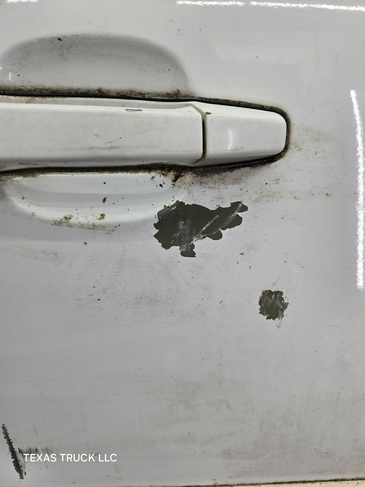 2007-2013 Chevrolet Silverado / GMC Sierra 1500 2500 3500 HD Crew Cab RH Passenger Side Rear Door