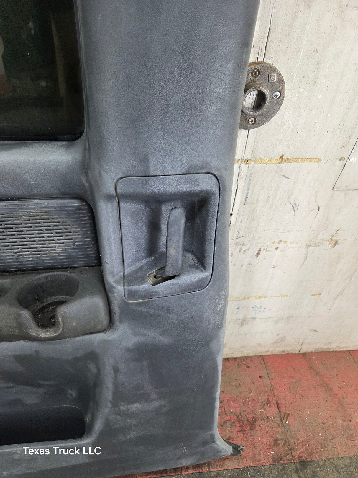 1999-2006 Chevrolet Silverado / GMC Sierra 1500 2500 3500 HD Rear Driver side Extended Cab Rear Door