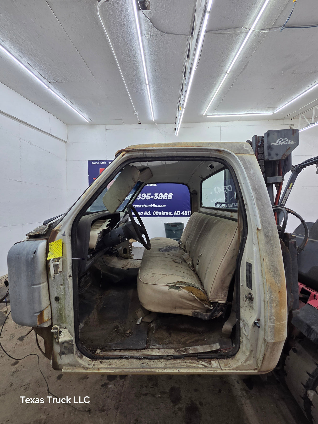 1981-1993 Dodge Ram 1st Gen Regular Cab W150 W250 W350 D150 D250 D350