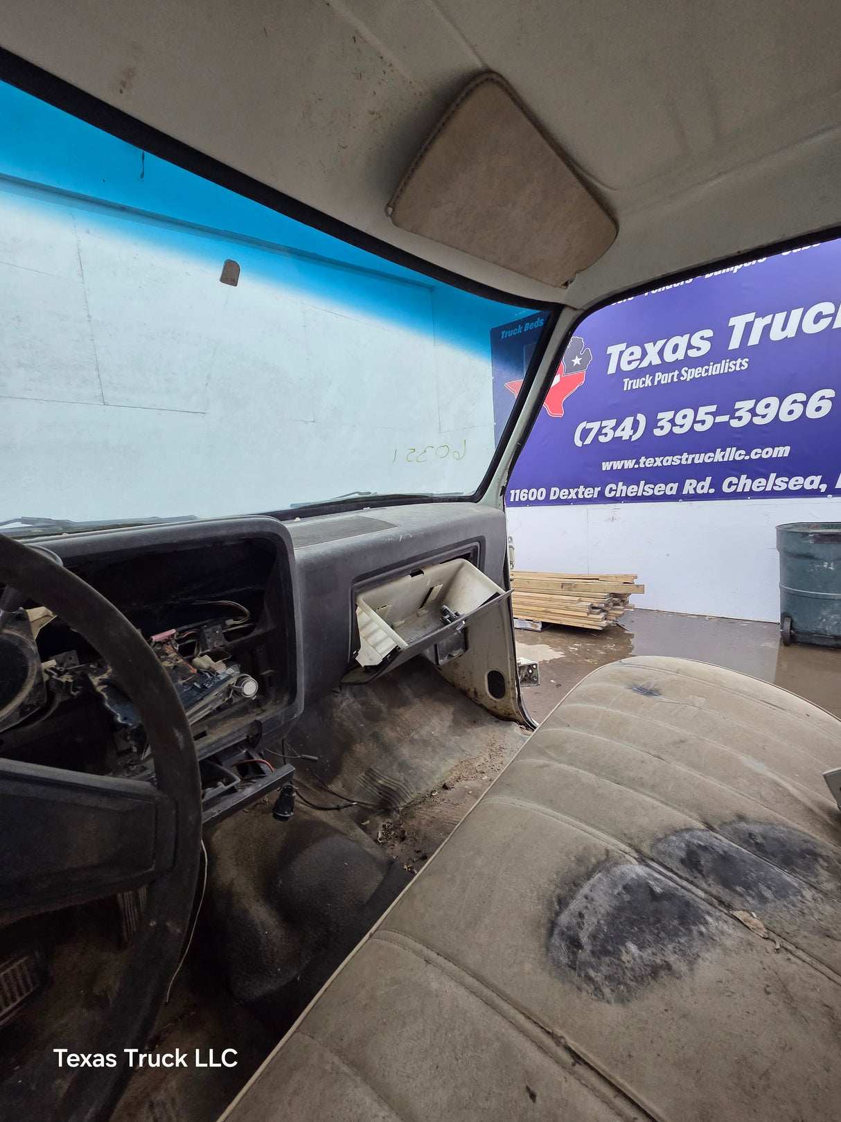 1981-1993 Dodge Ram 1st Gen Regular Cab W150 W250 W350 D150 D250 D350