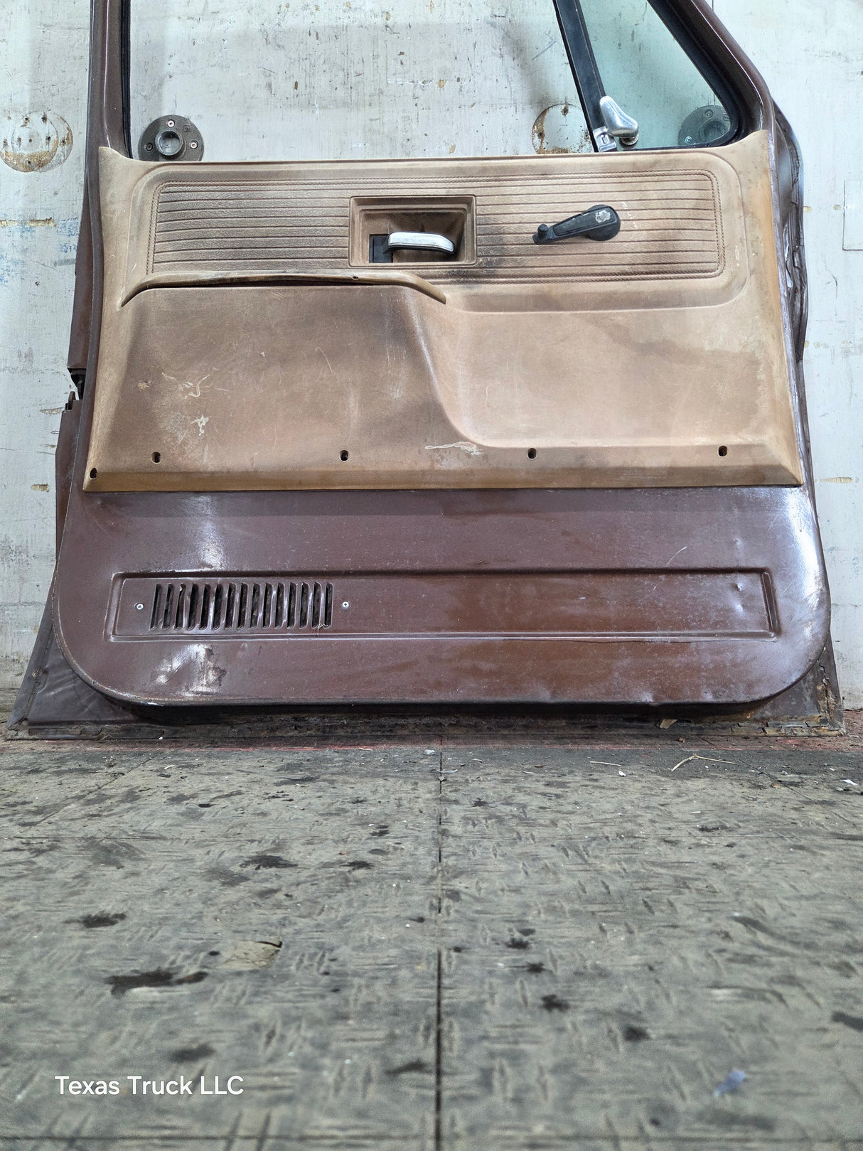 1973-1987 Chevrolet / GMC Square Body Front Drivers Side LH Door K / C Series