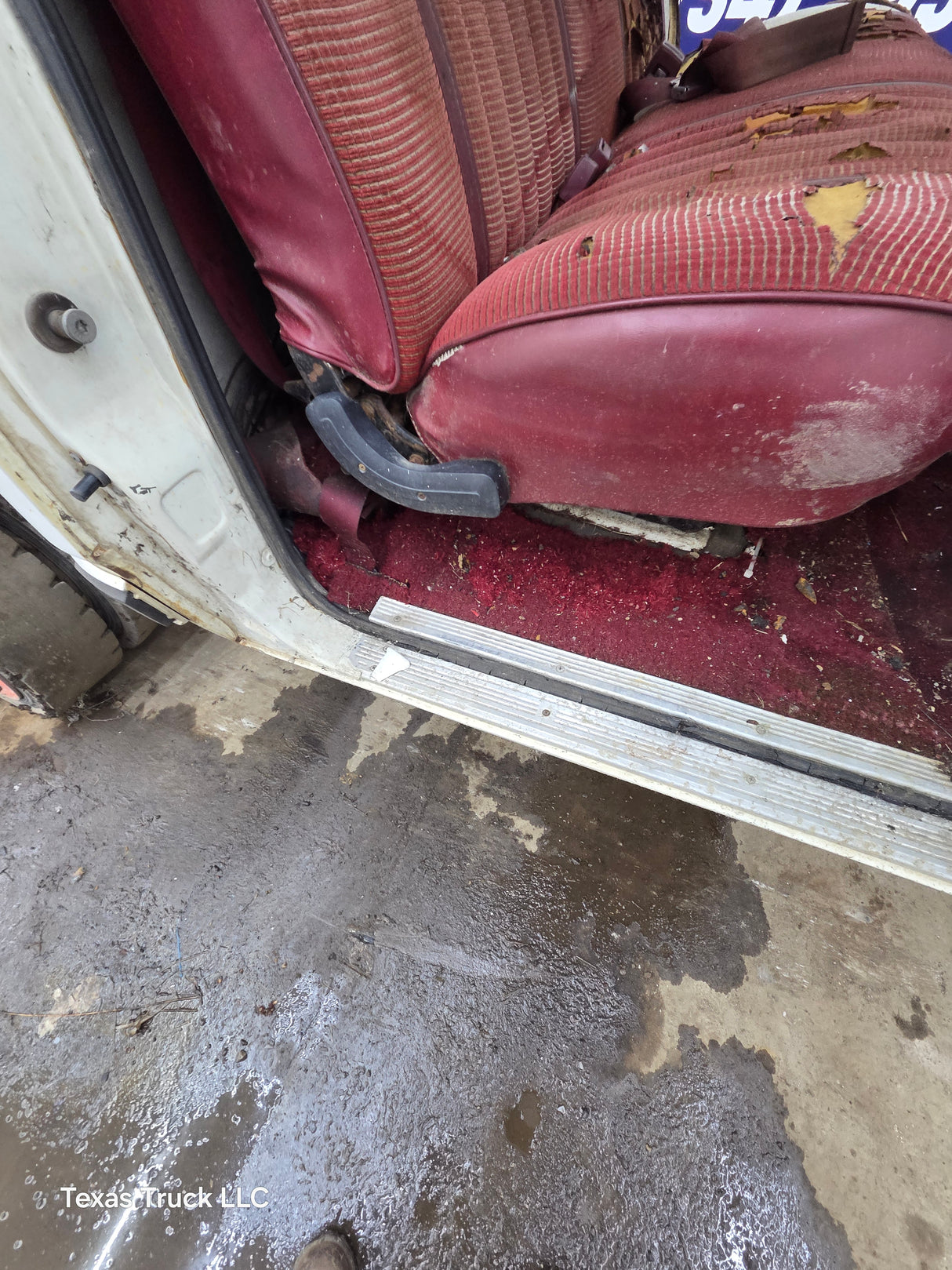 1981-1993 Dodge Ram 1st Gen Regular Cab W150 W250 W350 D150 D250 D350