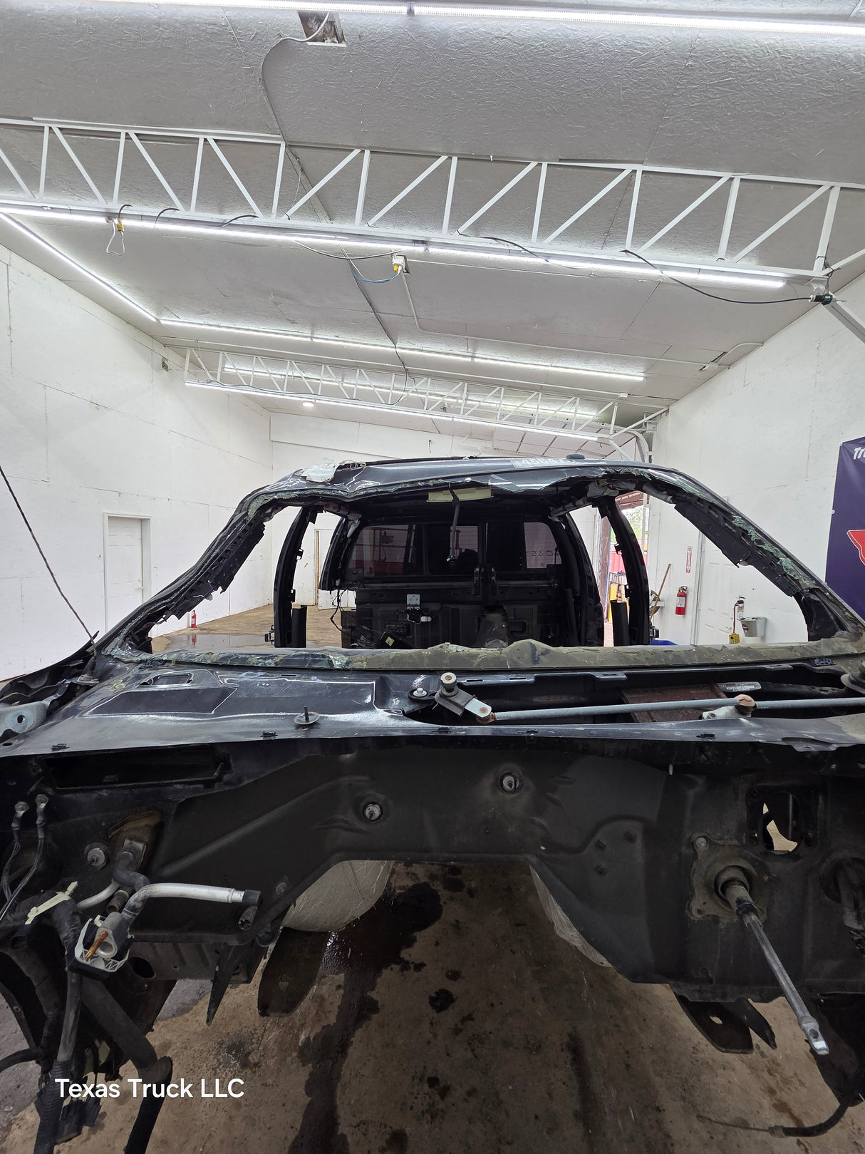 2011-2016 Ford Super Duty 4 door Crew Cab F250 F350 F450 F550 6.7L Power Stroke *Damage