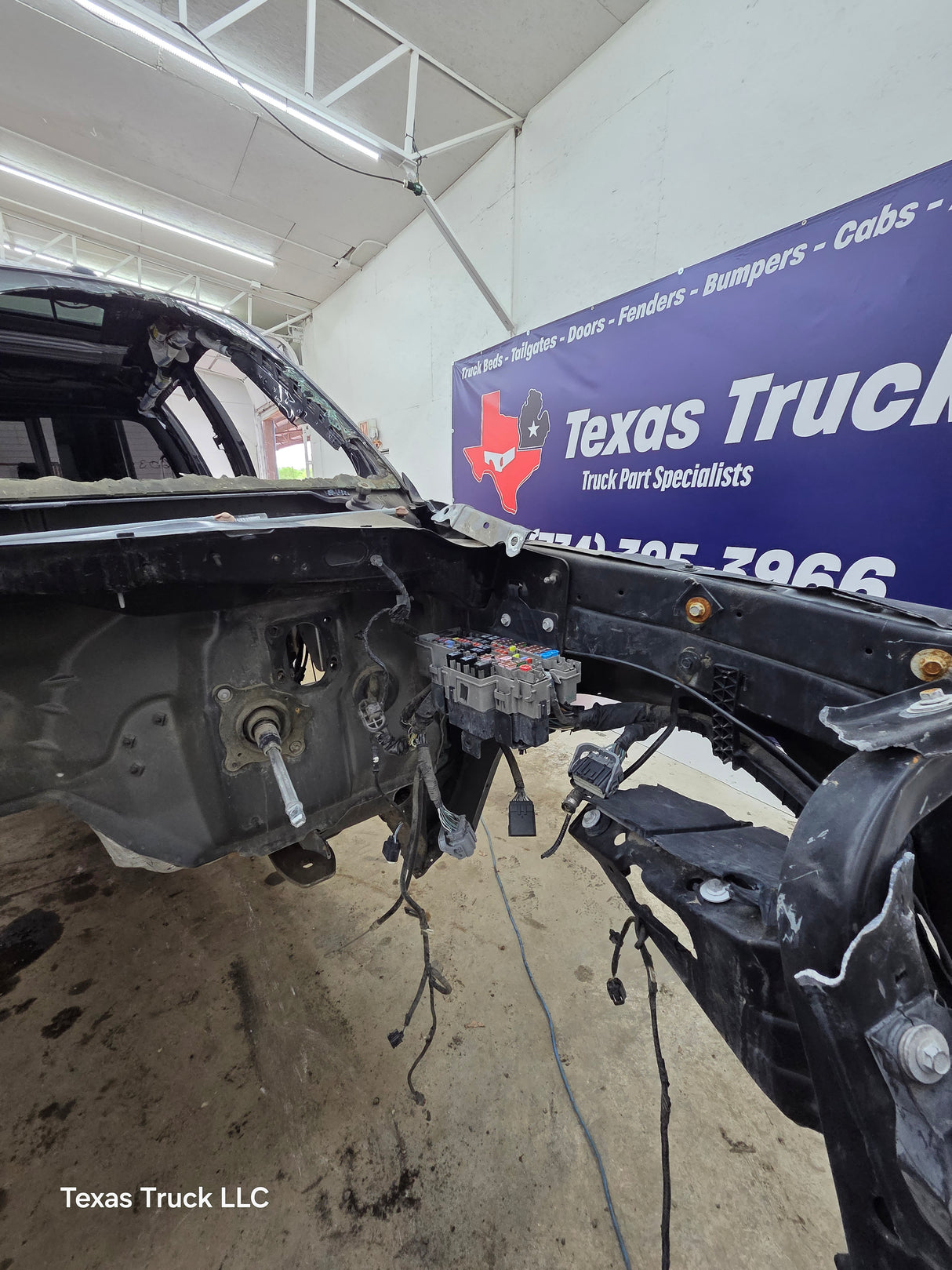 2011-2016 Ford Super Duty 4 door Crew Cab F250 F350 F450 F550 6.7L Power Stroke *Damage