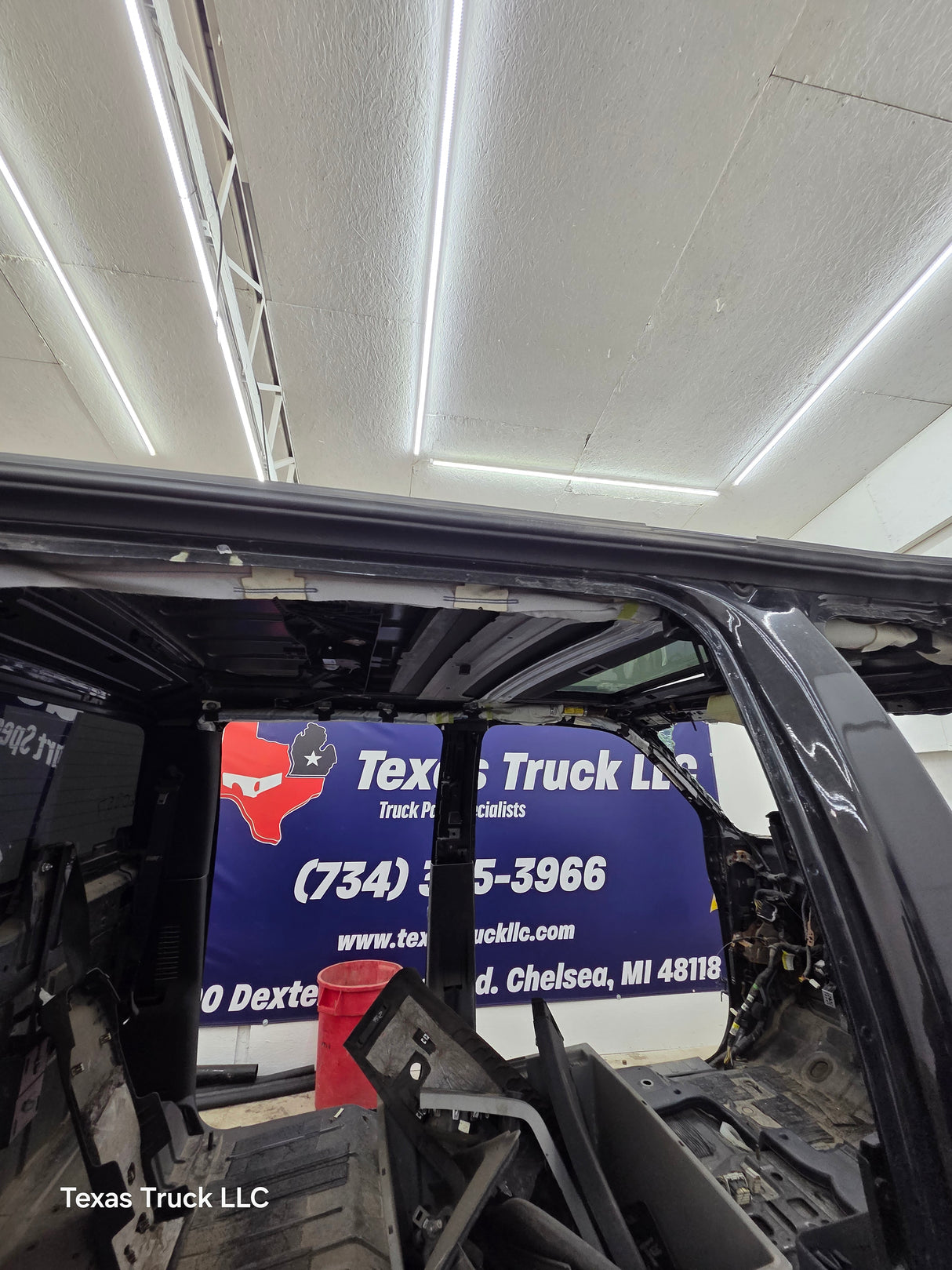 2011-2016 Ford Super Duty 4 door Crew Cab F250 F350 F450 F550 6.7L Power Stroke *Damage