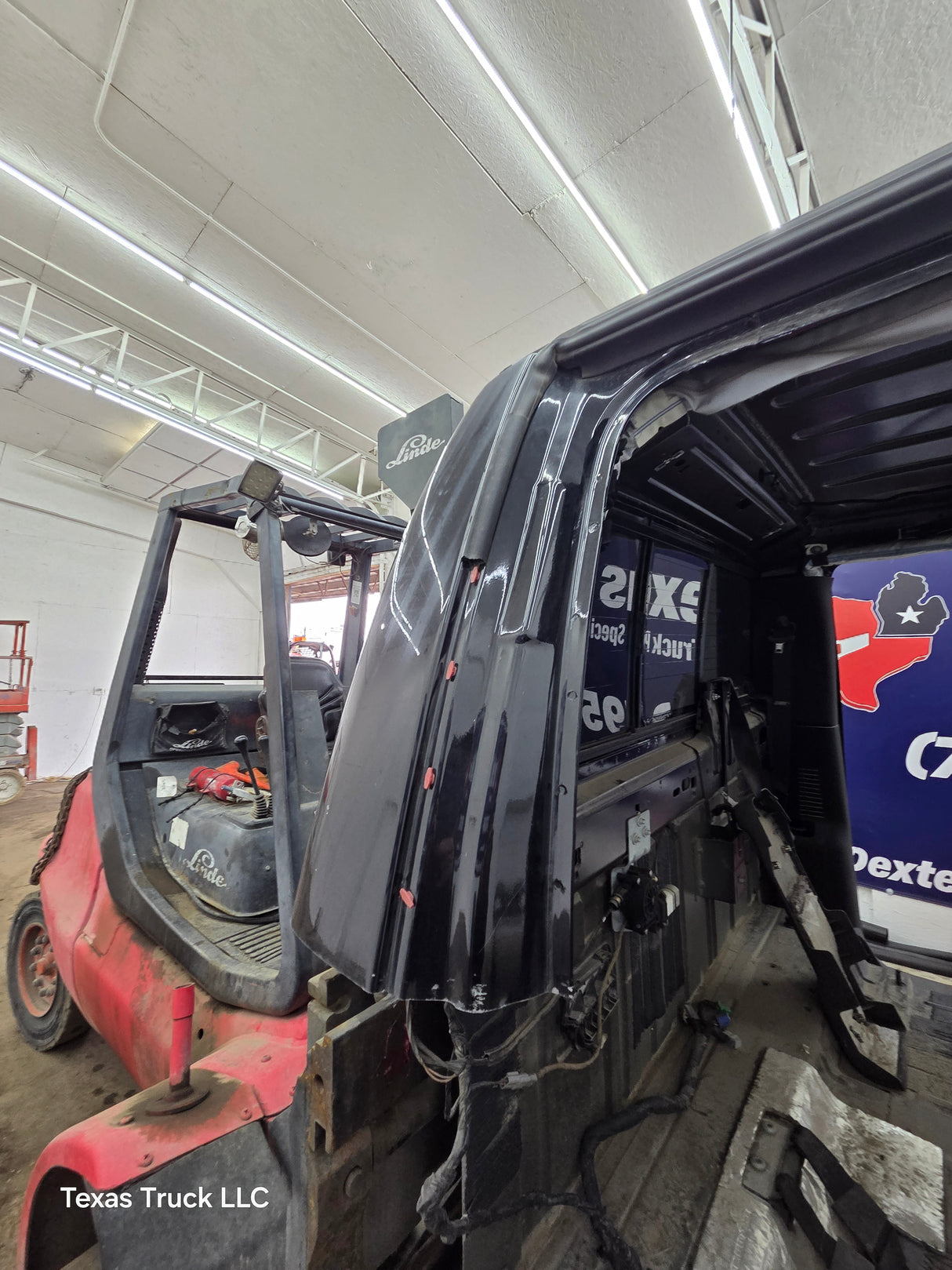 2011-2016 Ford Super Duty 4 door Crew Cab F250 F350 F450 F550 6.7L Power Stroke *Damage