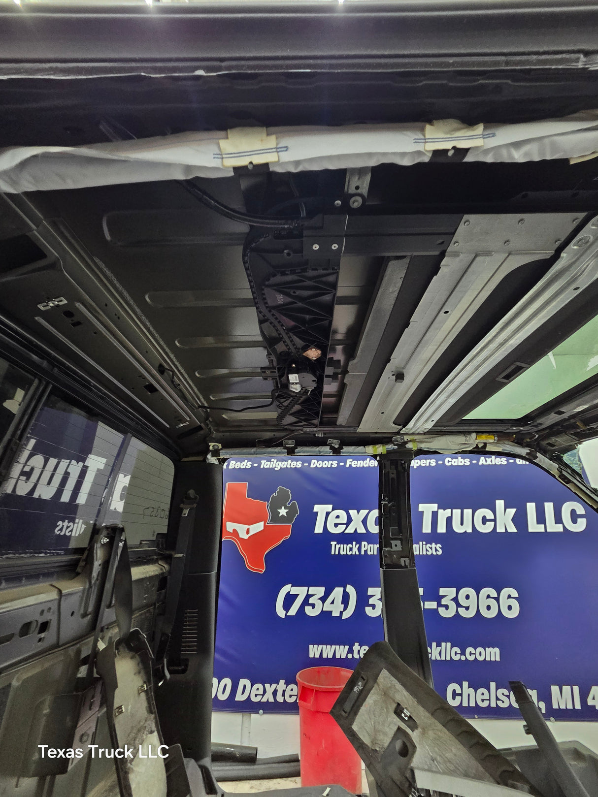 2011-2016 Ford Super Duty 4 door Crew Cab F250 F350 F450 F550 6.7L Power Stroke *Damage