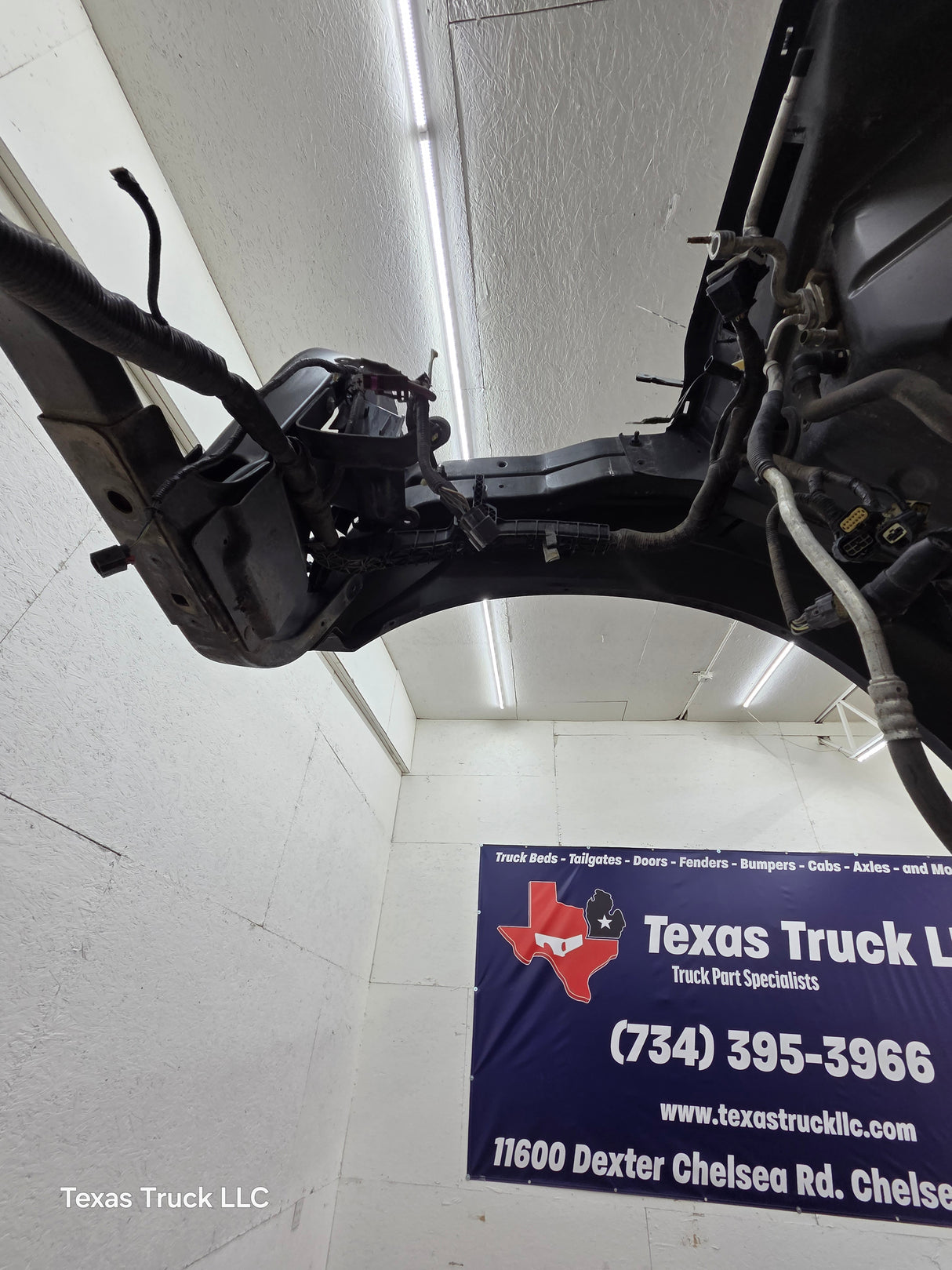 2011-2016 Ford Super Duty 4 door Crew Cab F250 F350 F450 F550 6.7L Power Stroke *Damage