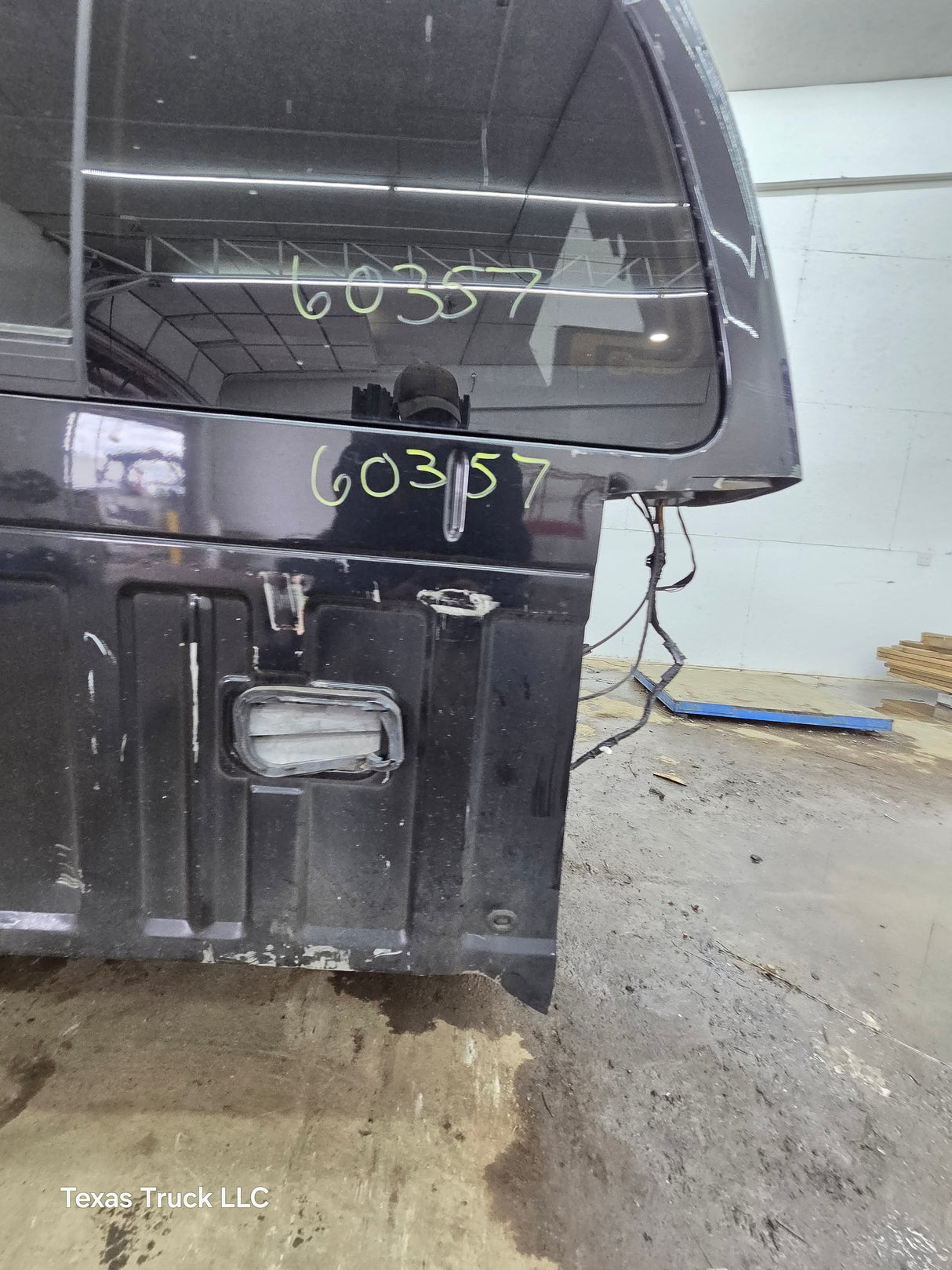 2011-2016 Ford Super Duty 4 door Crew Cab F250 F350 F450 F550 6.7L Power Stroke *Damage