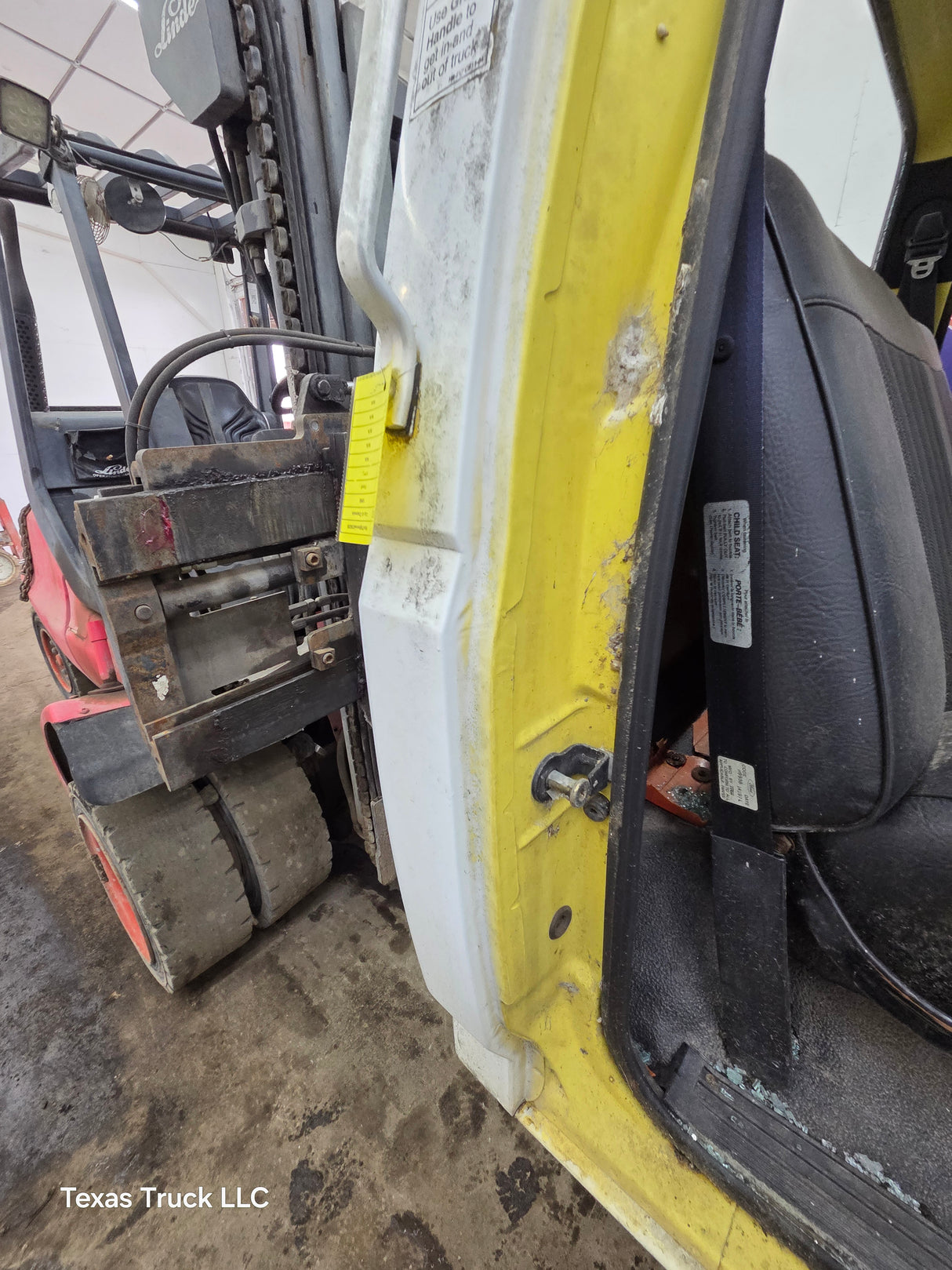 1980-1997 Ford OBS F600 F700 F800 Regular Cab