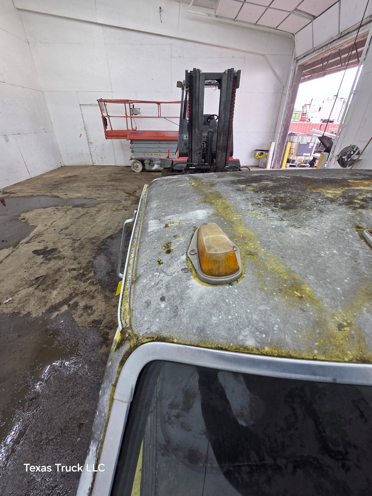 1980-1997 Ford OBS F600 F700 F800 Regular Cab