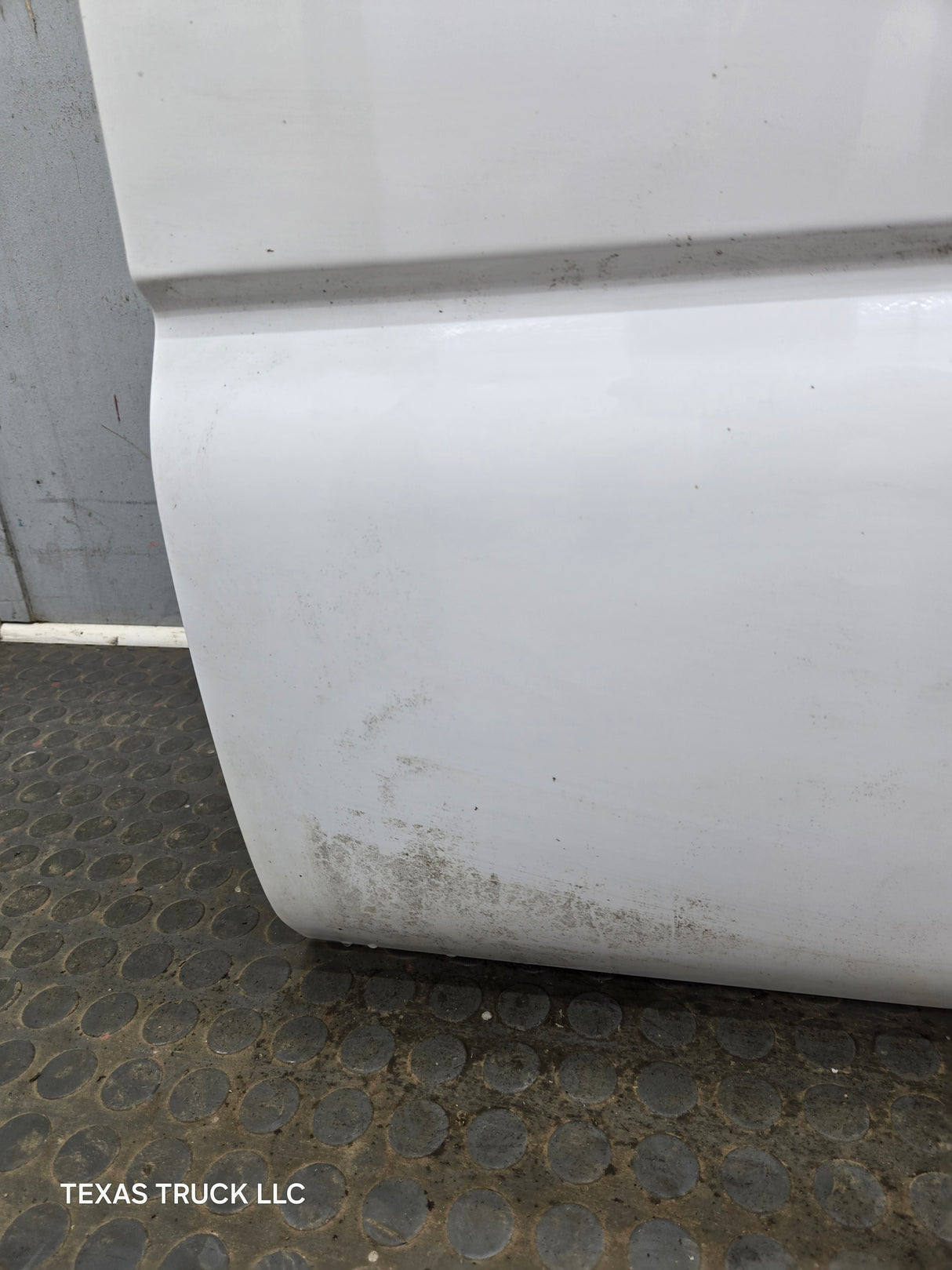 1999-2006 Chevrolet Silverado / GMC Sierra 1500 2500 3500 HD Front Passenger side Door RH