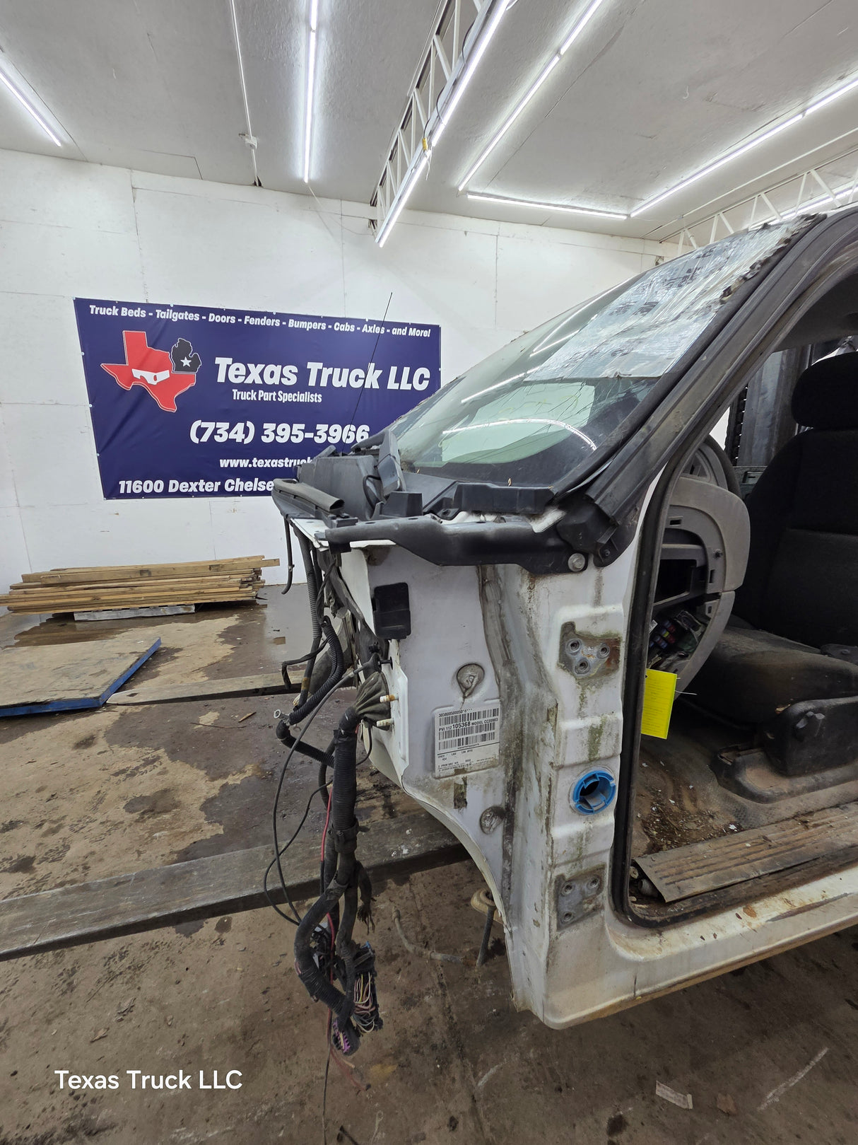 2007-2013 Chevrolet Silverado / GMC Sierra 1500 2500 3500 HD Regular Cab