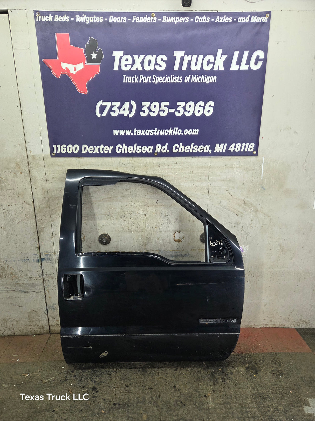1999-2011 Ford Super Duty / Excursion Front Passenger RH Door F250 F350 F450 F550