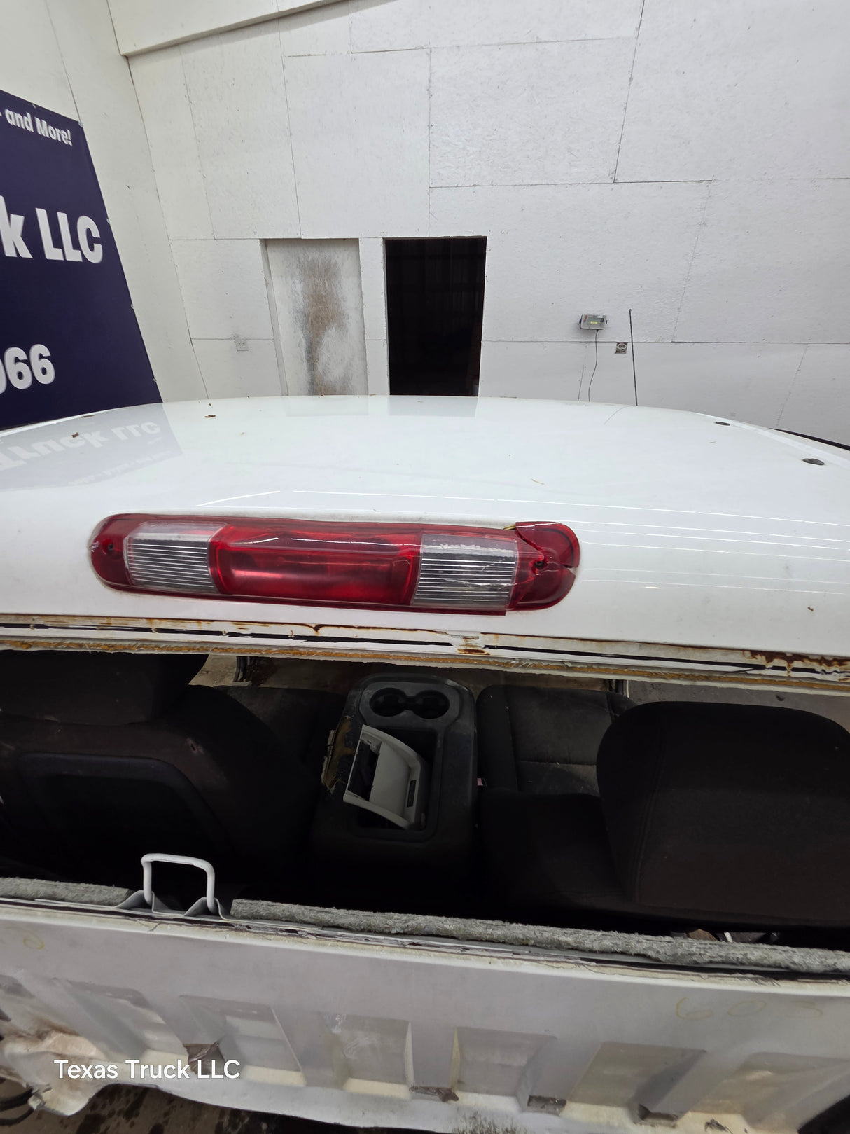 2007-2013 Chevrolet Silverado / GMC Sierra 1500 2500 3500 HD Regular Cab