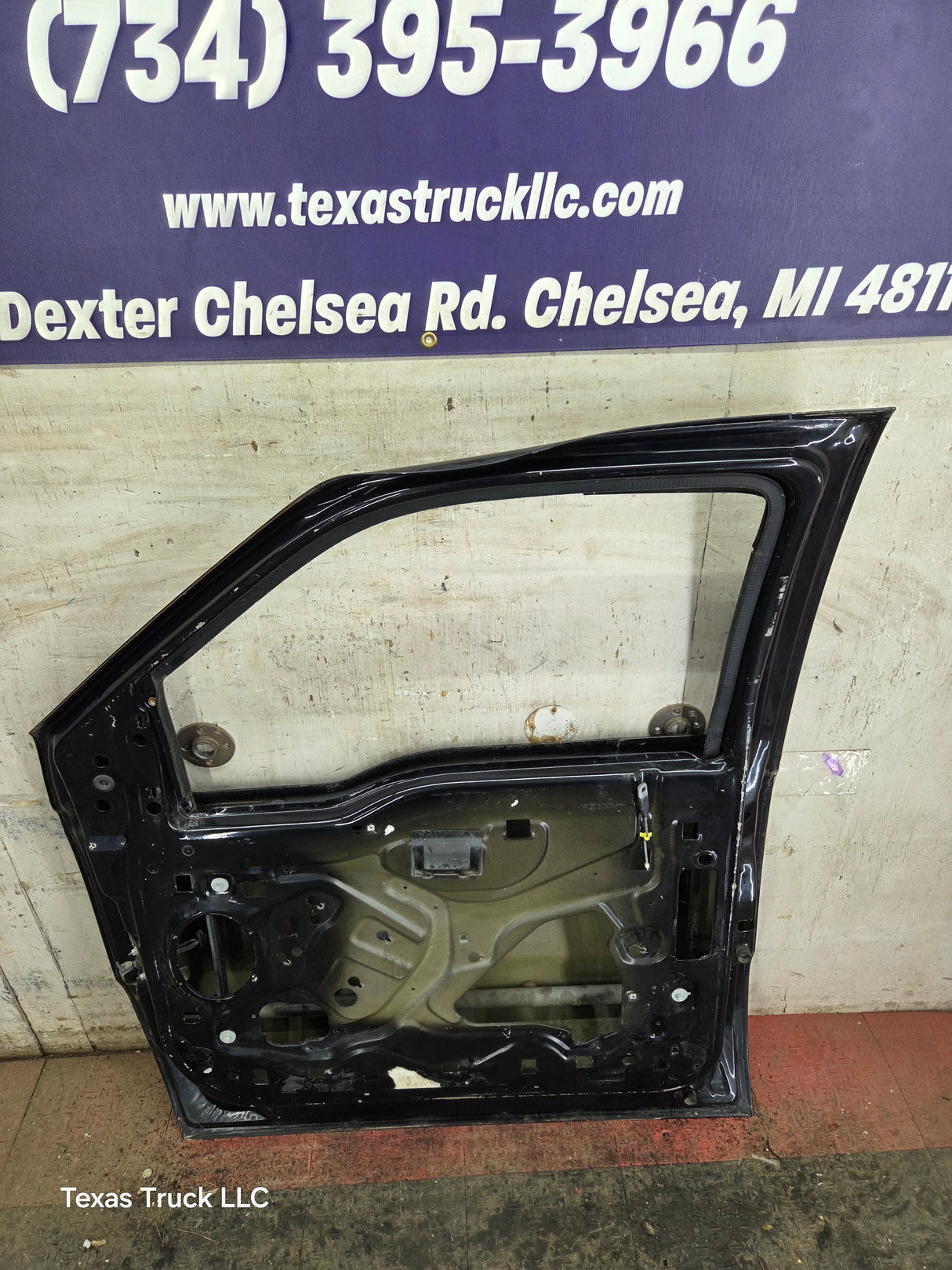 1999-2011 Ford Super Duty / Excursion Front Passenger RH Door F250 F350 F450 F550