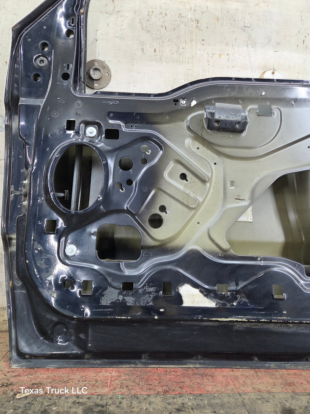 1999-2011 Ford Super Duty / Excursion Front Passenger RH Door F250 F350 F450 F550