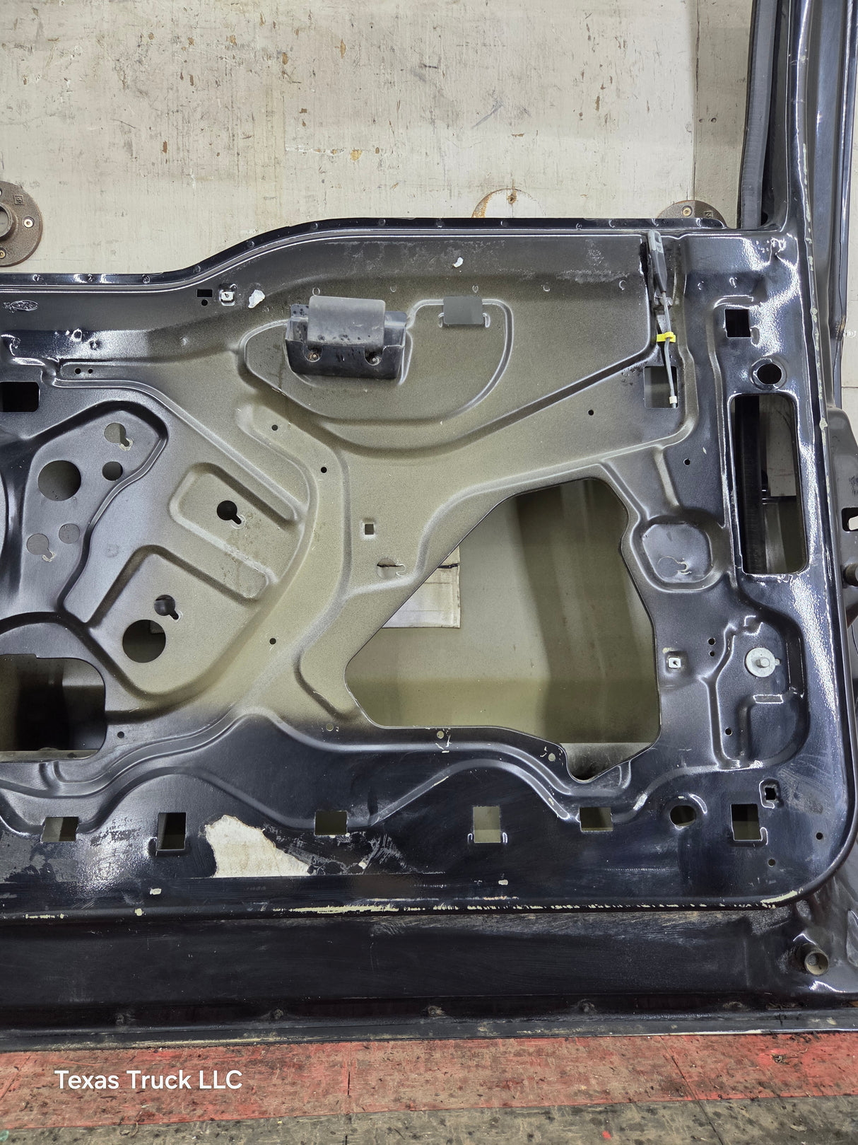 1999-2011 Ford Super Duty / Excursion Front Passenger RH Door F250 F350 F450 F550