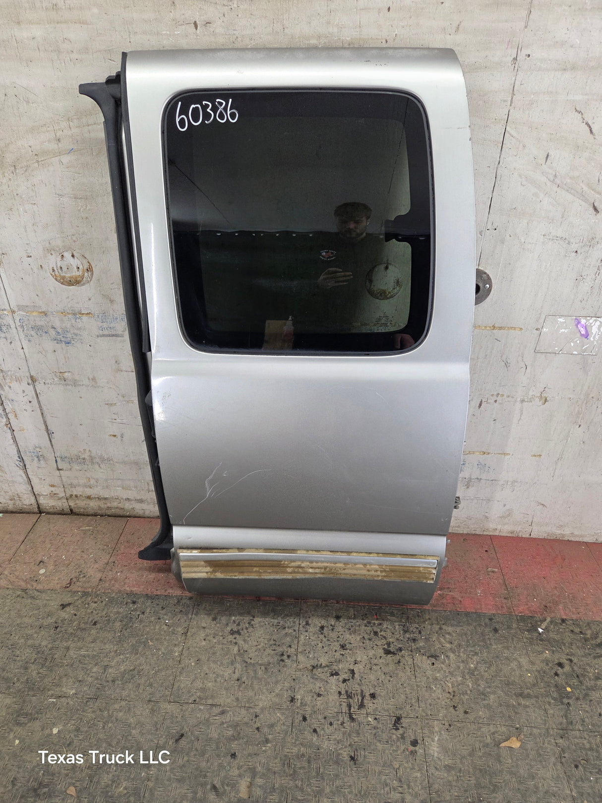 1999-2006 Chevrolet Silverado / GMC Sierra 1500 2500 3500 HD Rear Driver side Extended Cab Rear Door