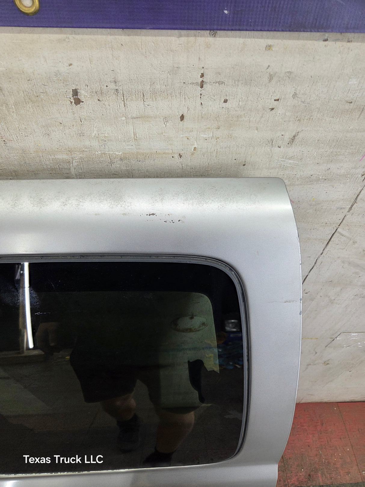 1999-2006 Chevrolet Silverado / GMC Sierra 1500 2500 3500 HD Rear Driver side Extended Cab Rear Door