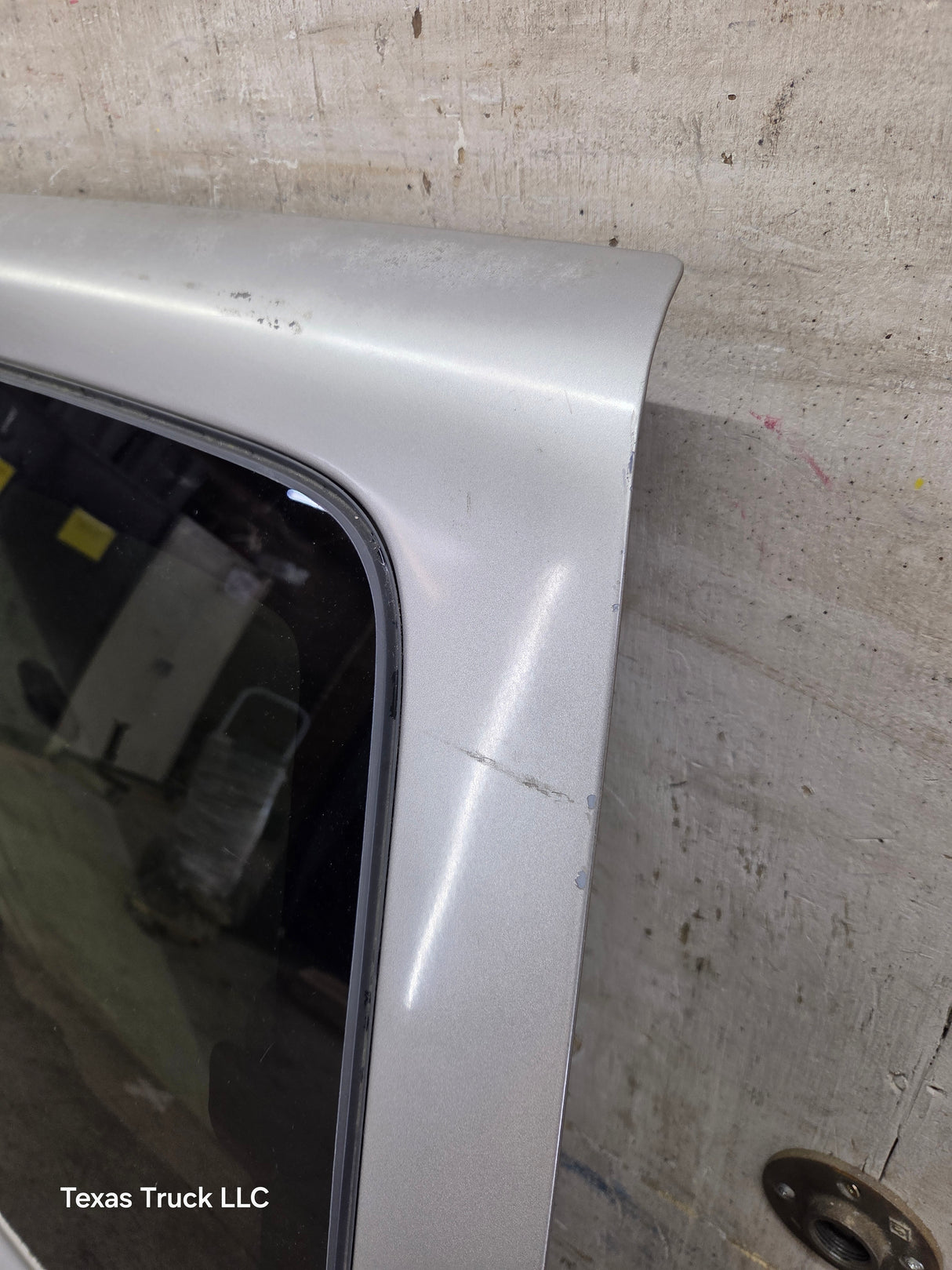 1999-2006 Chevrolet Silverado / GMC Sierra 1500 2500 3500 HD Rear Driver side Extended Cab Rear Door