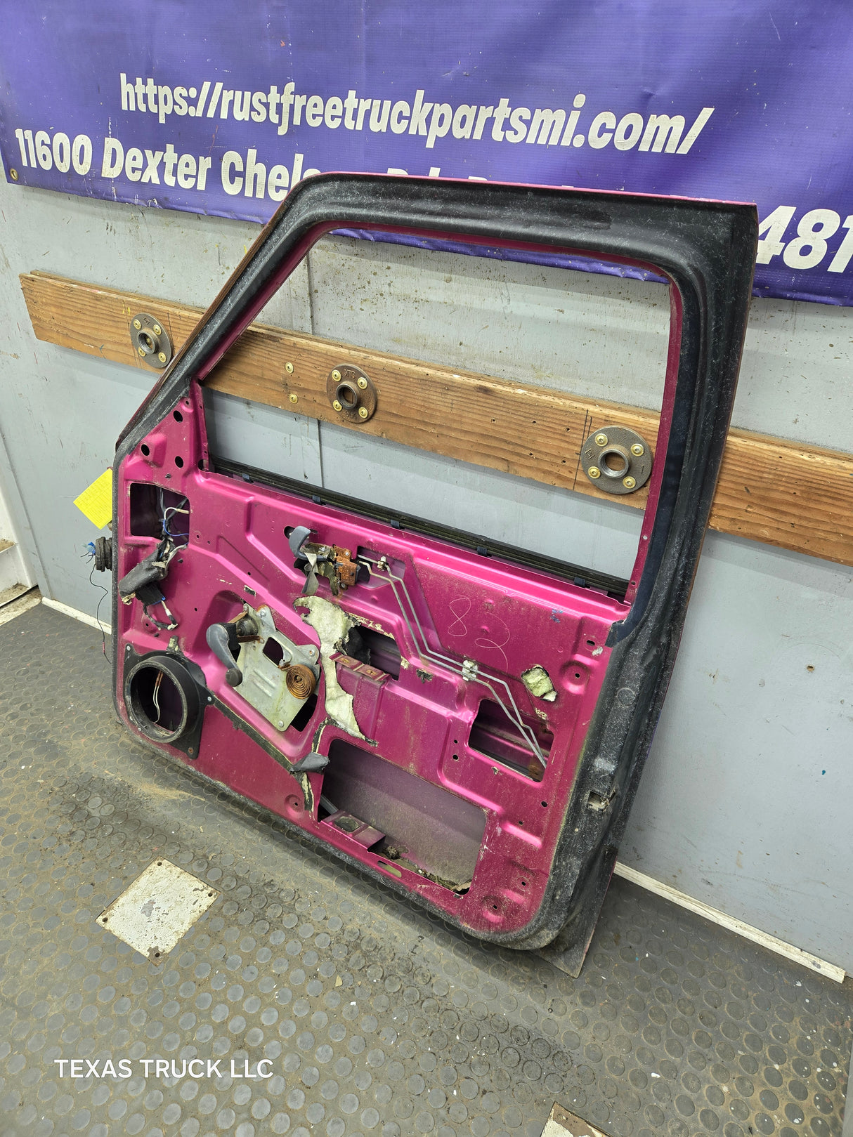 1994-2004 Chevrolet S10 / GMC Sonoma RH Passenger Side Front Door