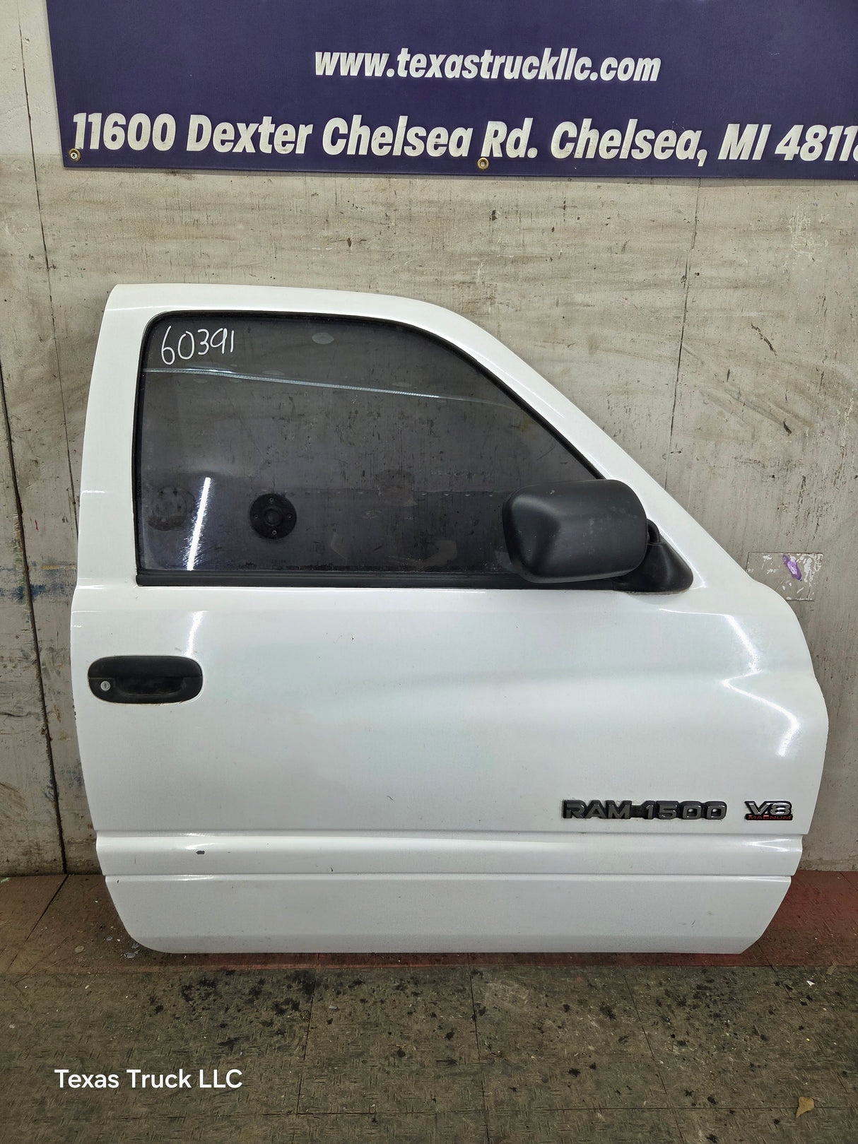 1994-2002 Dodge Ram 2nd Gen RH Passenger Side Front Door Regular Cab / 2 Door Ext Cab 1500 2500 3500 ROUND CORNER