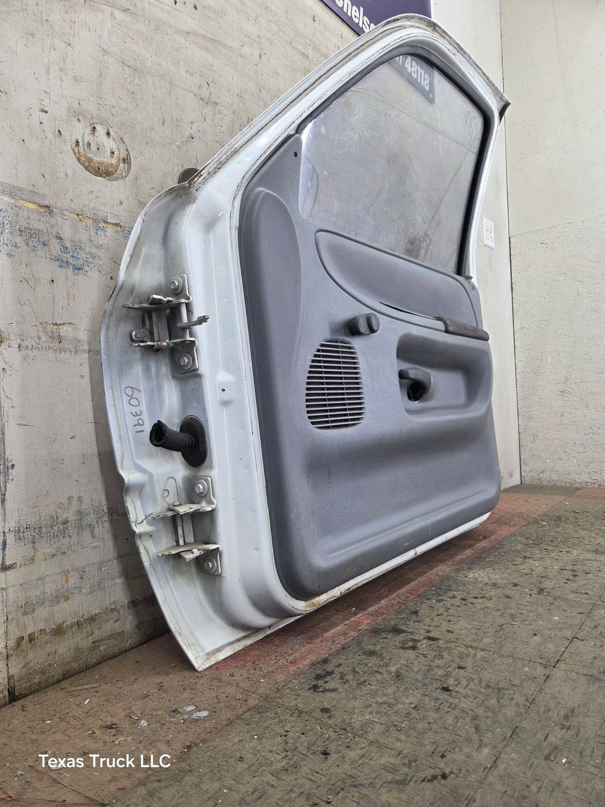 1994-2002 Dodge Ram 2nd Gen RH Passenger Side Front Door Regular Cab / 2 Door Ext Cab 1500 2500 3500 ROUND CORNER