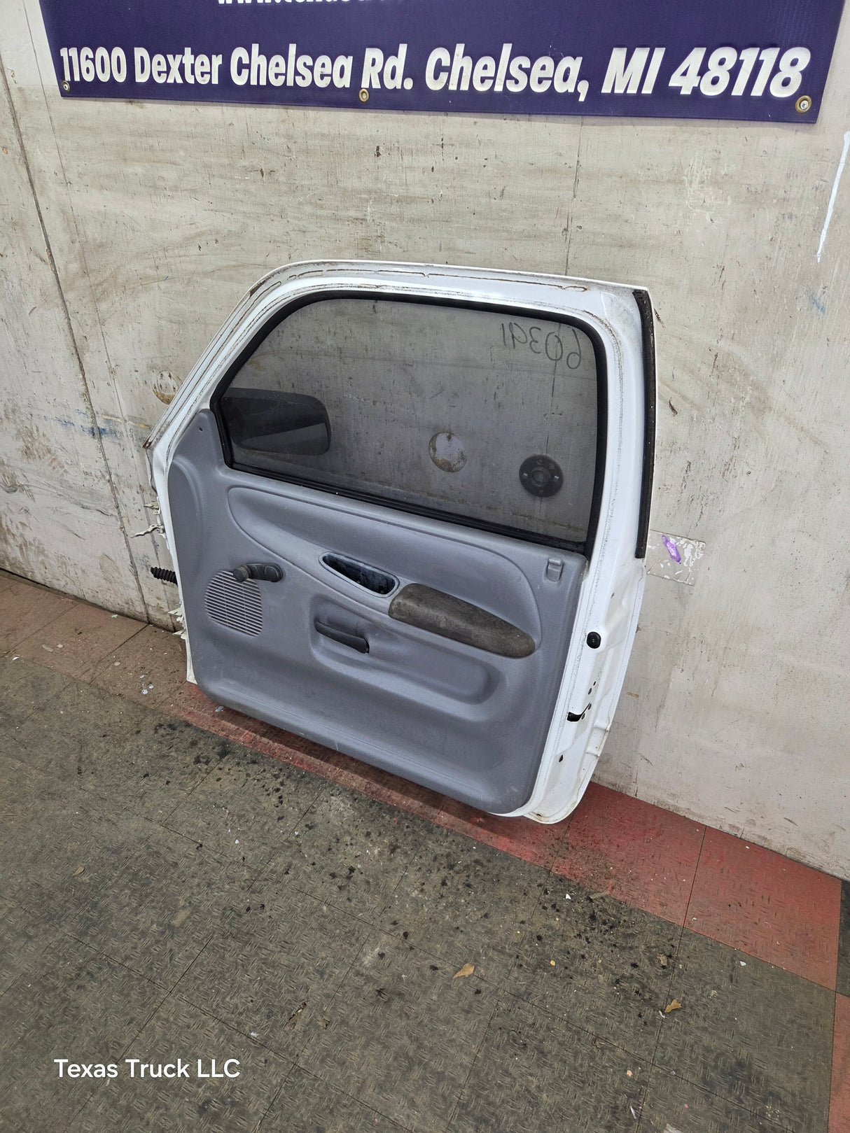 1994-2002 Dodge Ram 2nd Gen RH Passenger Side Front Door Regular Cab / 2 Door Ext Cab 1500 2500 3500 ROUND CORNER
