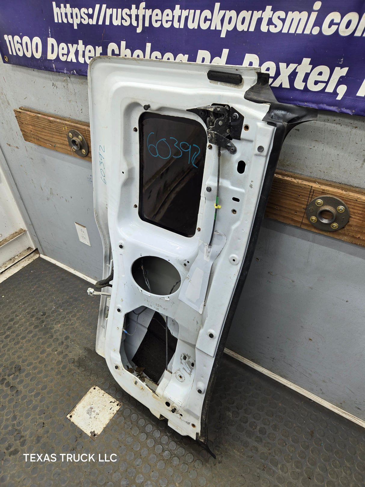 2003-2005 Ford Ranger Driver Side Rear Left Hand Extended Cab Door