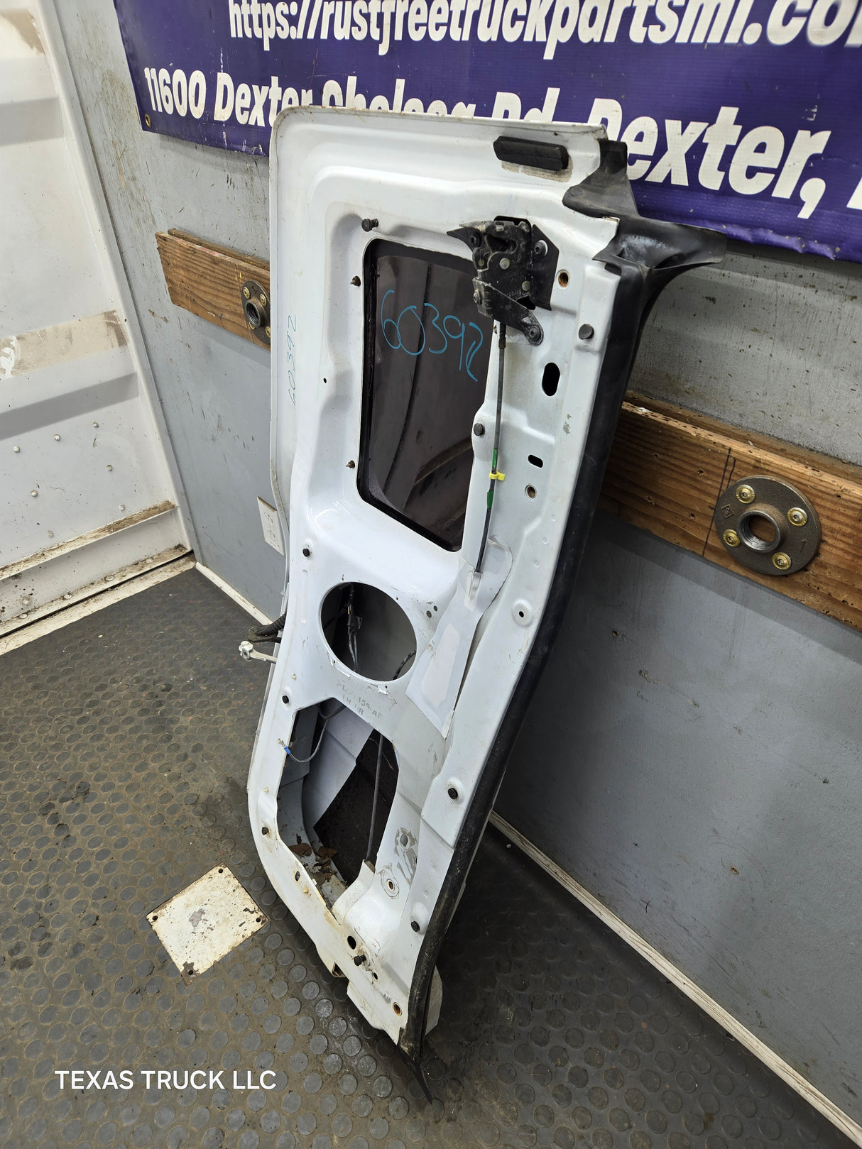 2003-2005 Ford Ranger Driver Side Rear Left Hand Extended Cab Door