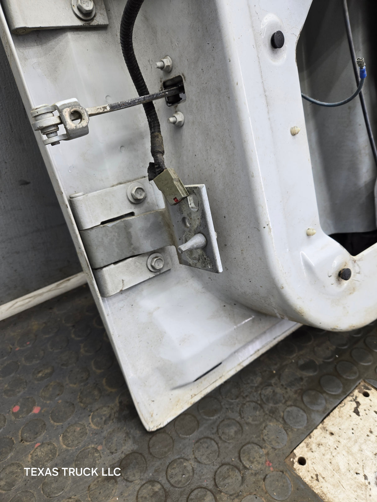 2003-2005 Ford Ranger Driver Side Rear Left Hand Extended Cab Door