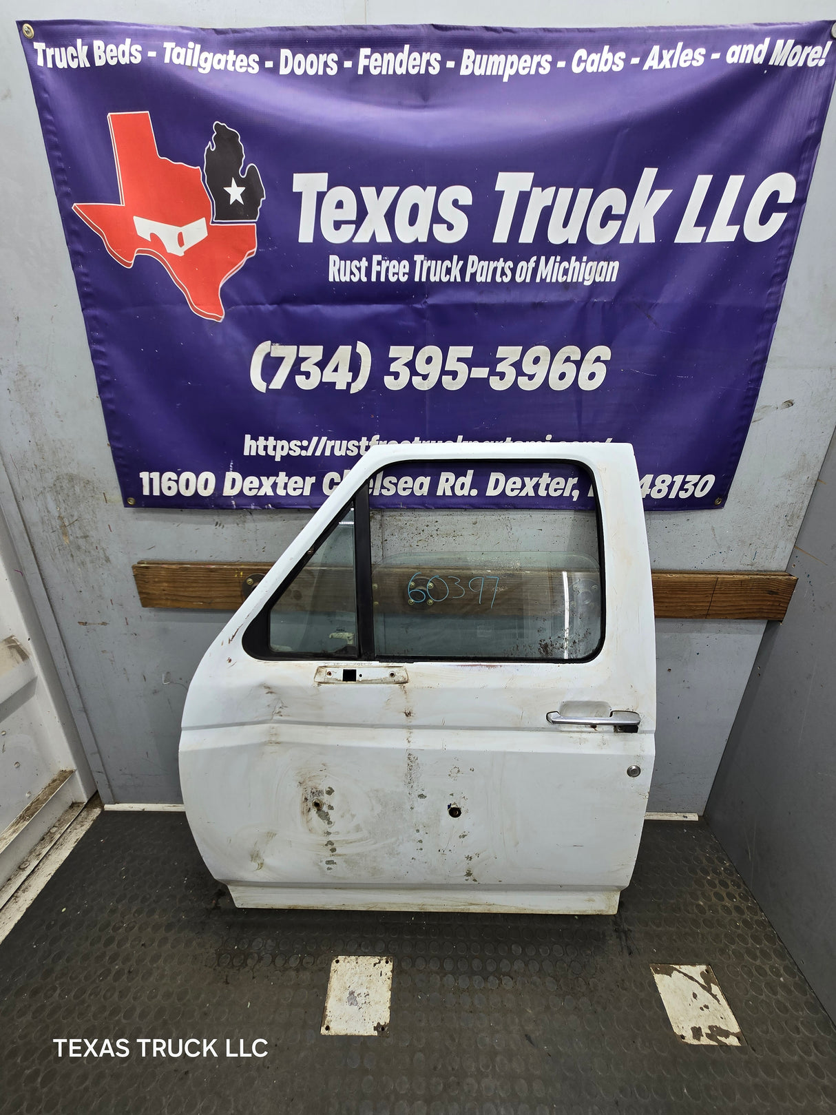 1987-1997 Ford F Series F250 F350 F450 F550 LH Driver Side Front Door