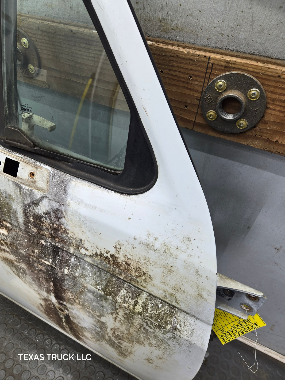 1987-1997 Ford F Series F250 F350 F450 F550 RH Passenger Side Front Door