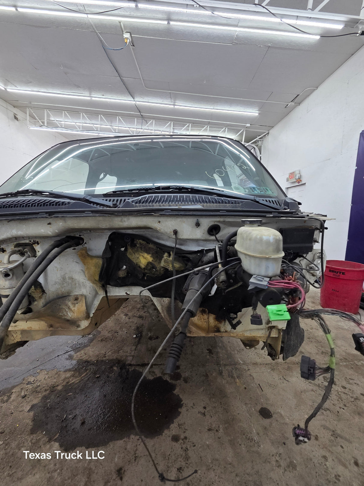 1999-2007 Chevrolet Silverado / GMC Sierra 1500 2500 HD 3500HD Crew Cab Body