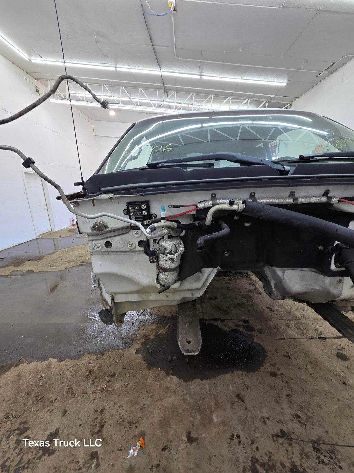 2007-2013 Chevrolet Silverado / GMC Sierra 1500 2500 3500 HD Extended Cab Duramax