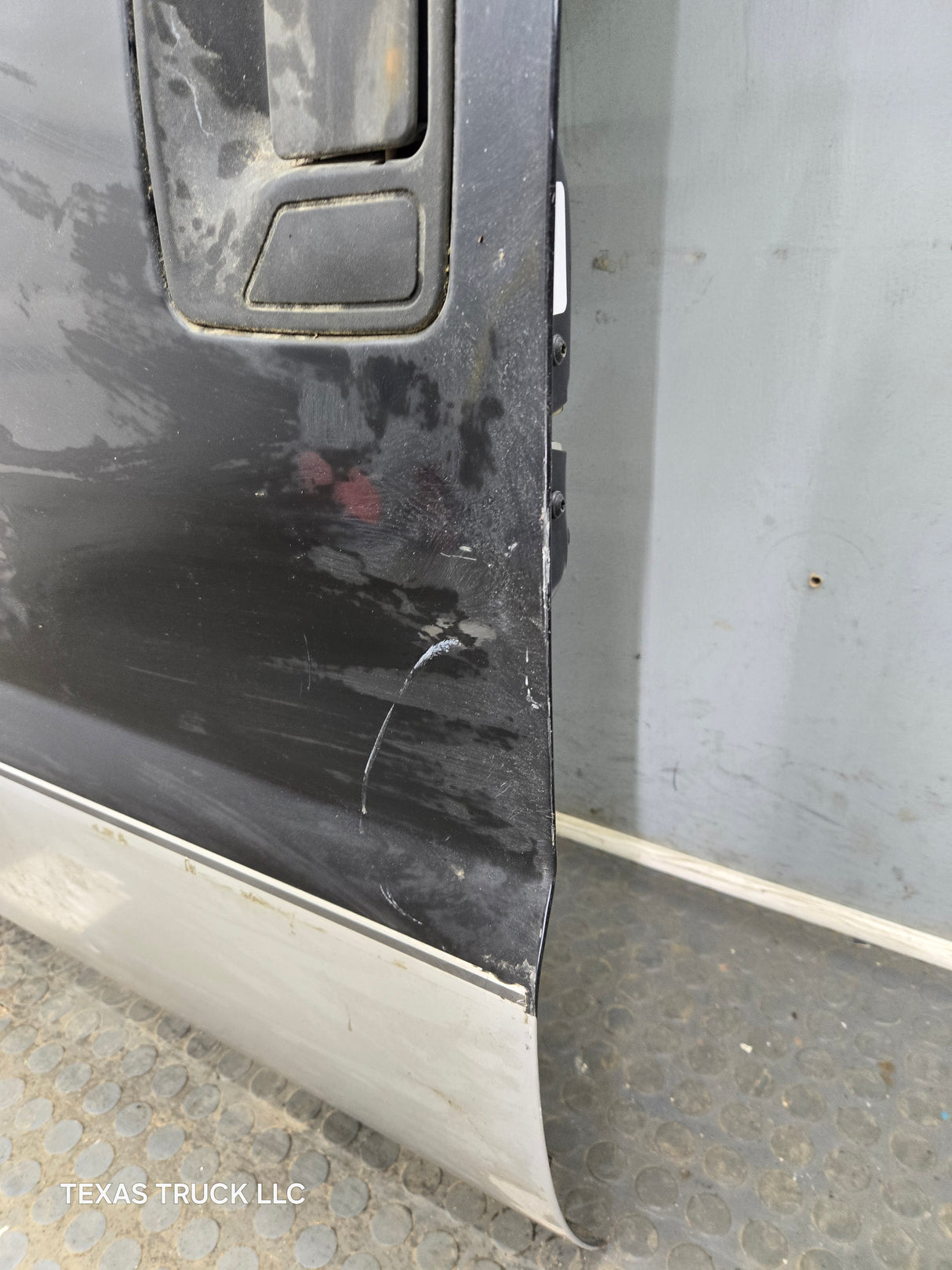 1999-2011 Ford Super Duty LH Driver Side Rear Crew Cab Door F250 F350 F450 F550