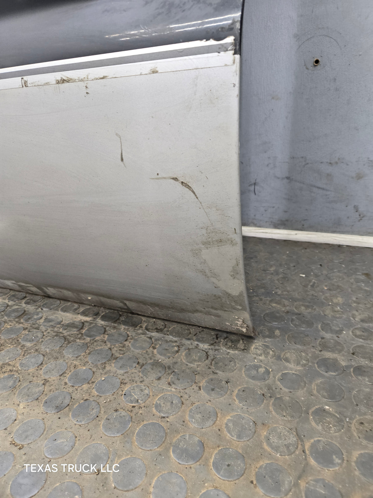 1999-2011 Ford Super Duty LH Driver Side Rear Crew Cab Door F250 F350 F450 F550