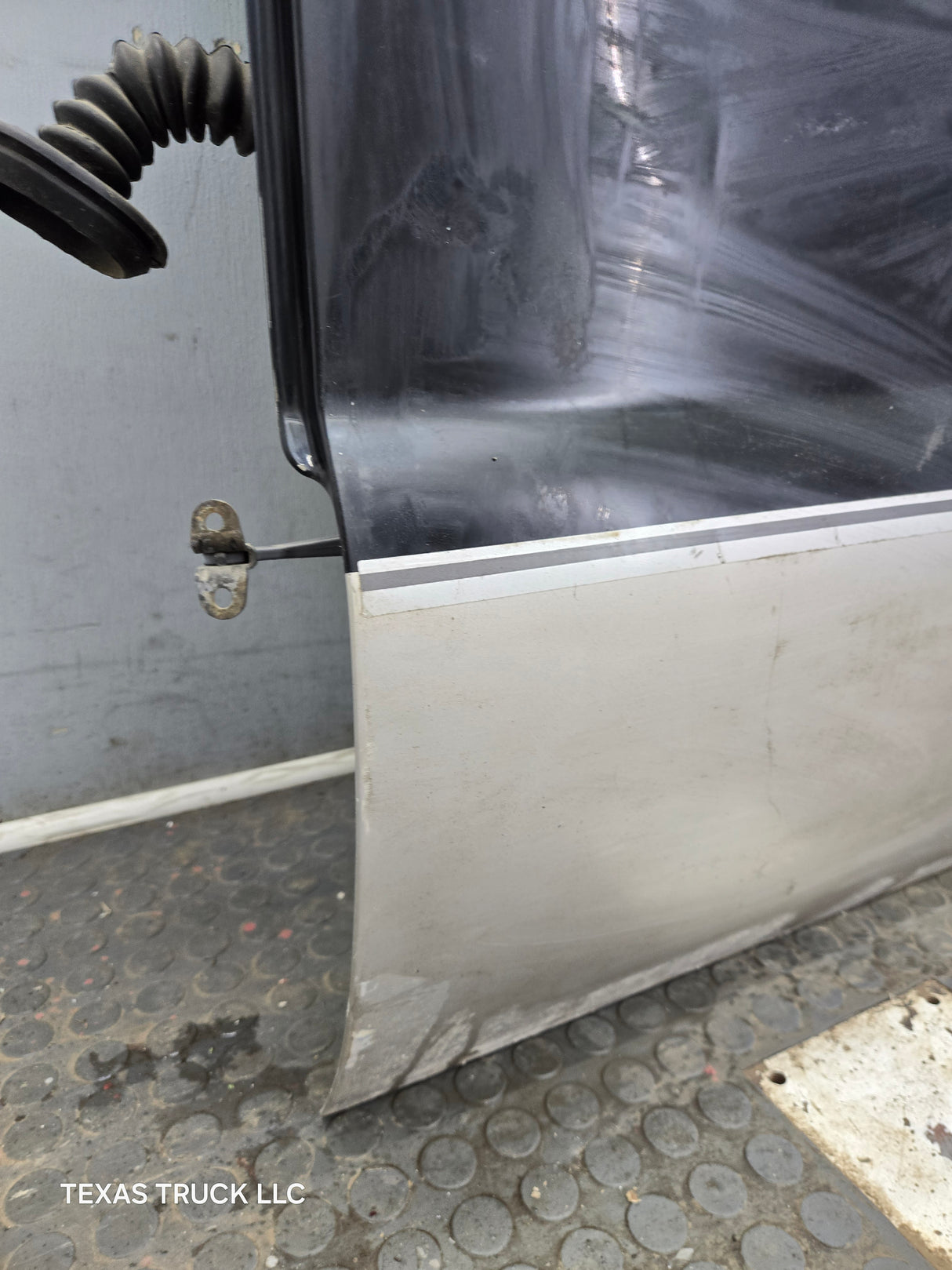 1999-2011 Ford Super Duty LH Driver Side Rear Crew Cab Door F250 F350 F450 F550