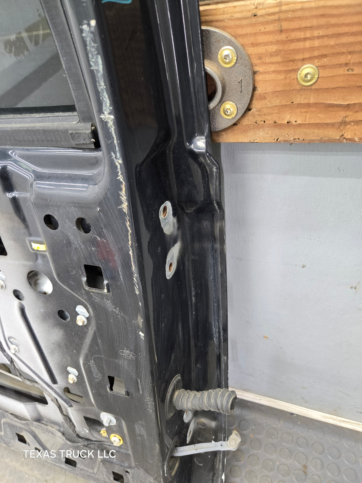 1999-2011 Ford Super Duty LH Driver Side Rear Crew Cab Door F250 F350 F450 F550