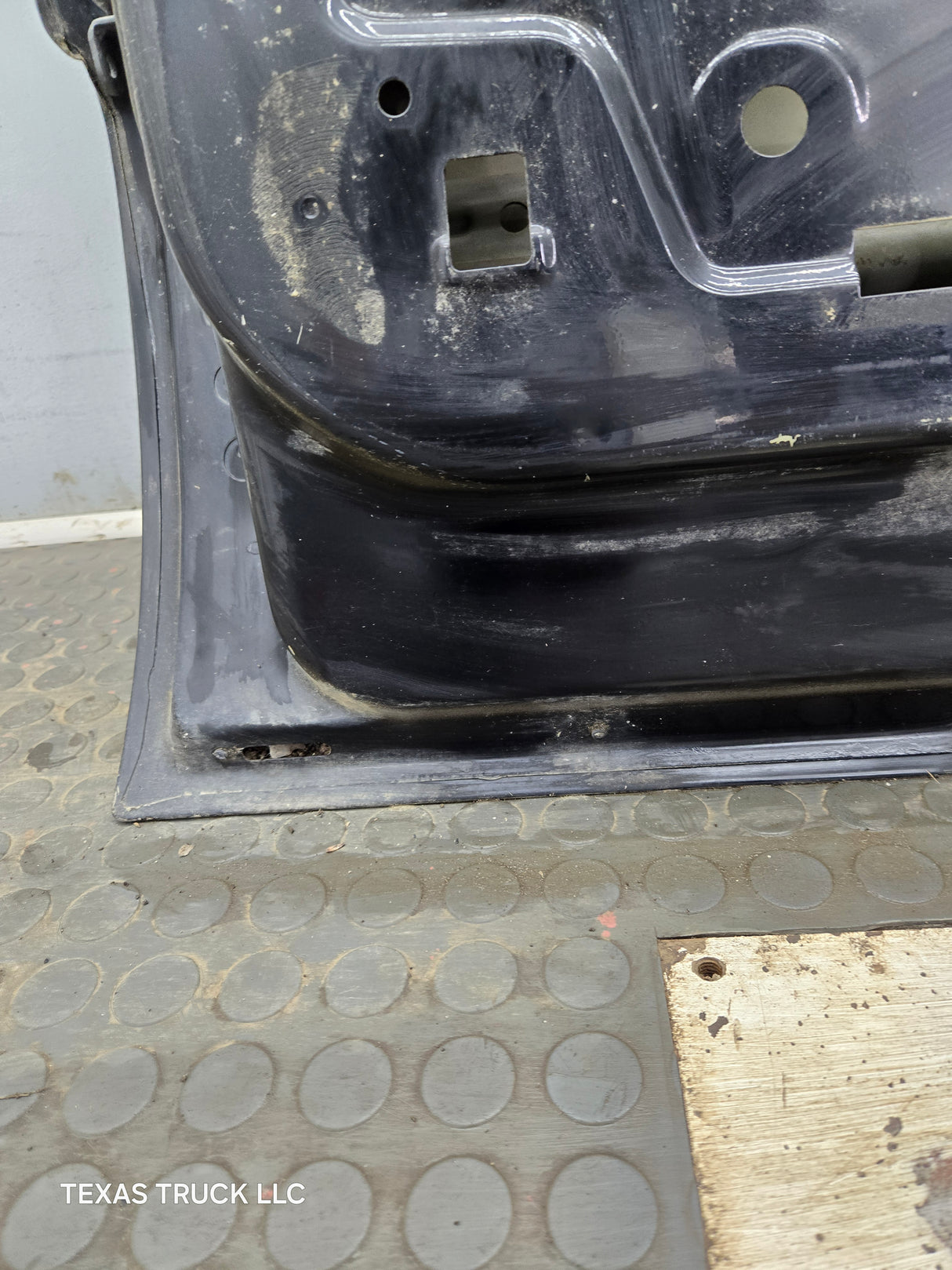 1999-2007 Ford Super Duty RH Passenger Side Rear Crew Cab Door F250 F350 F450 F550