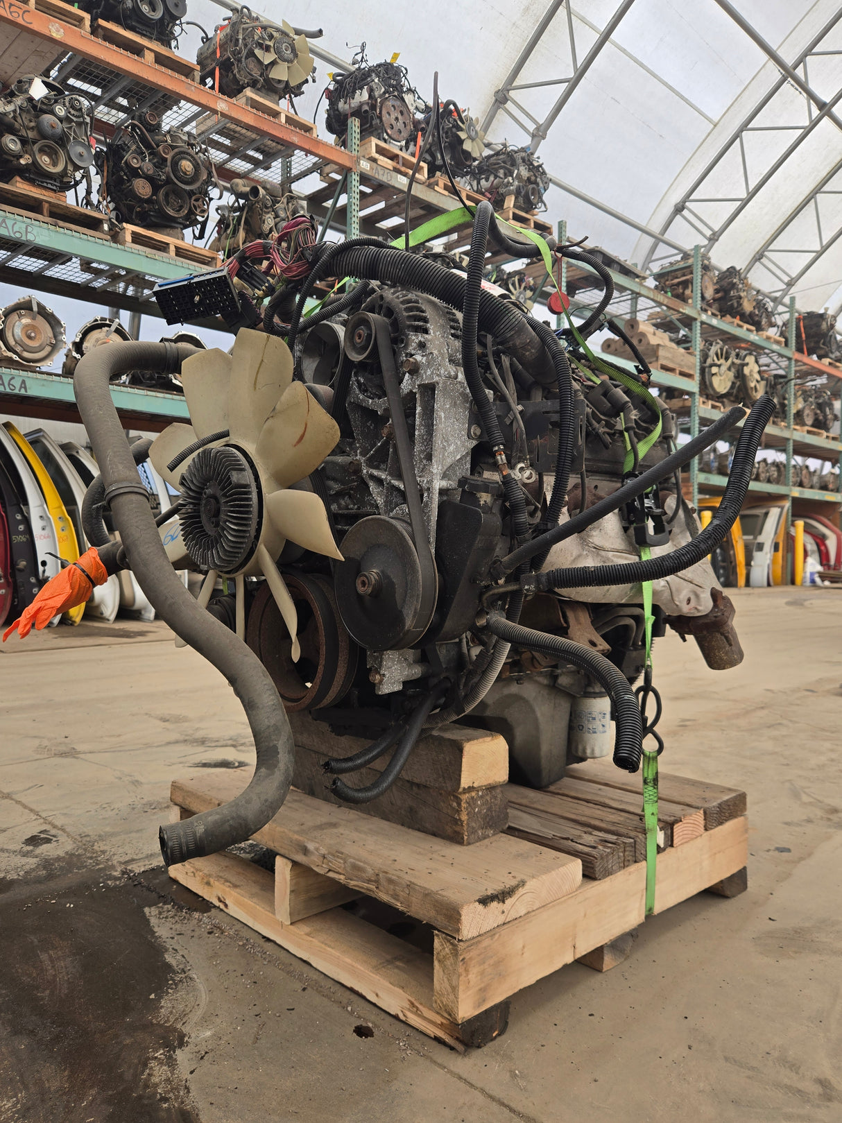 2005 Chevrolet GMC 2500 3500HD 6.0L Engine LS Vortec Gas Engine Crank NO Start CORE