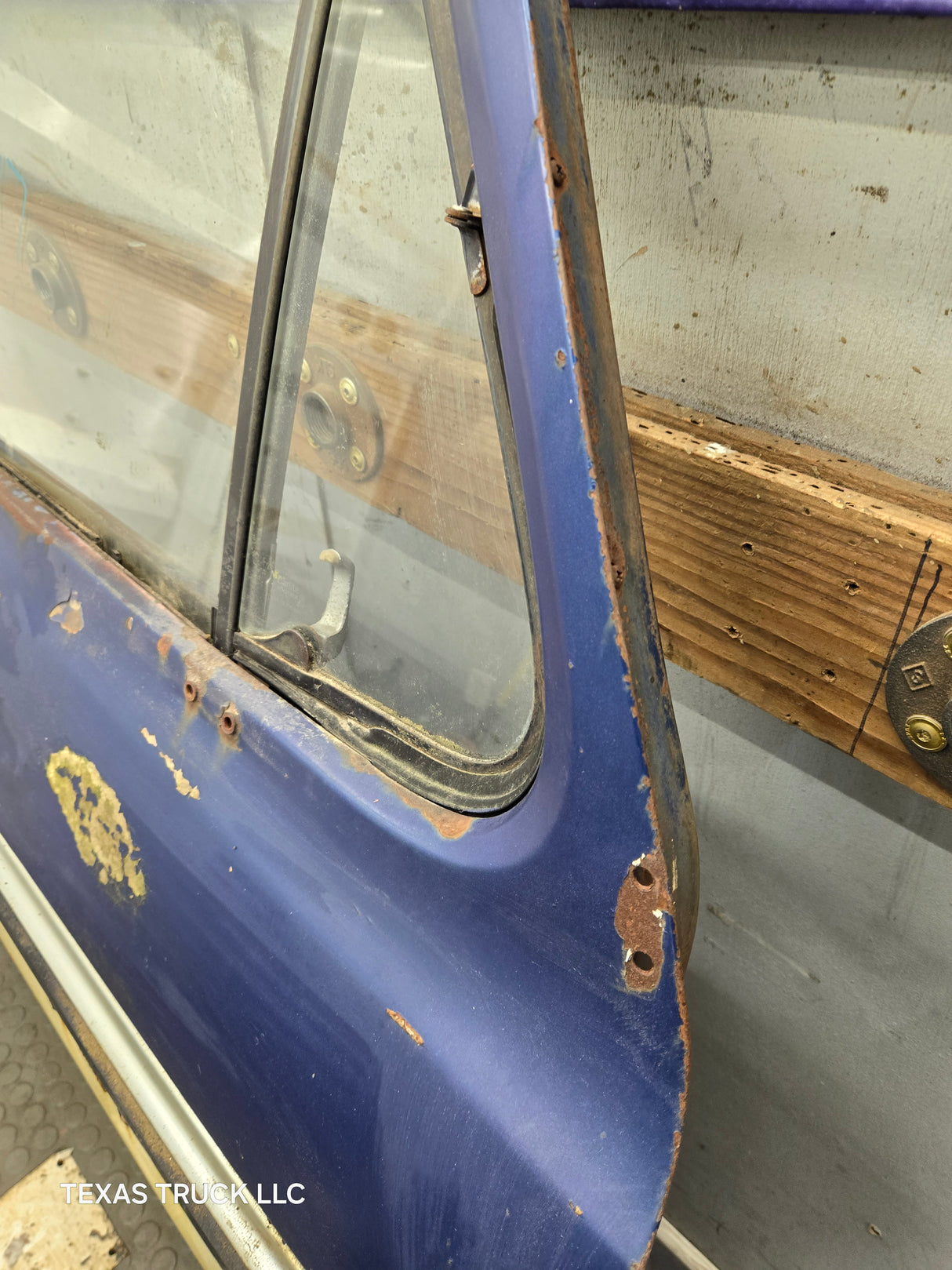 1973-1979 Ford F100 F150 F250 F350 RH Passenger Side Front Door