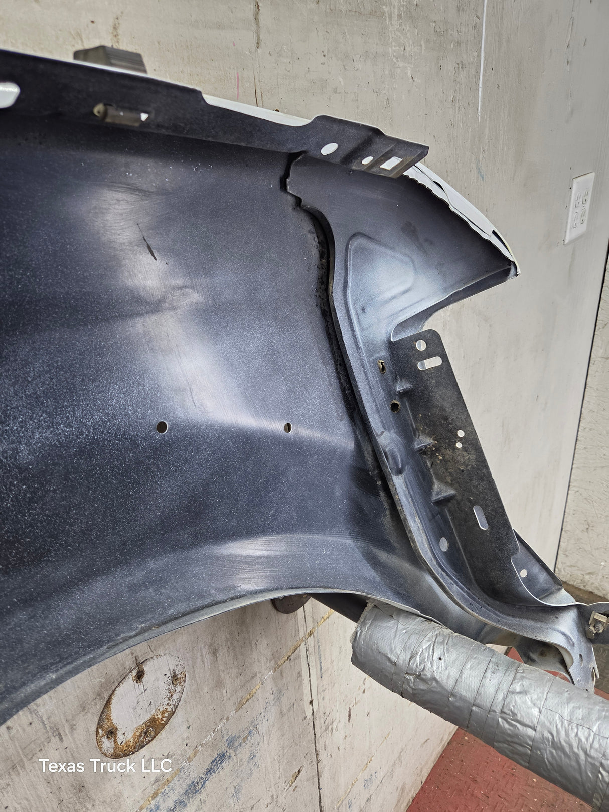 2011-2016 Ford Super Duty F450 F550 LH Driver Side Front Fender