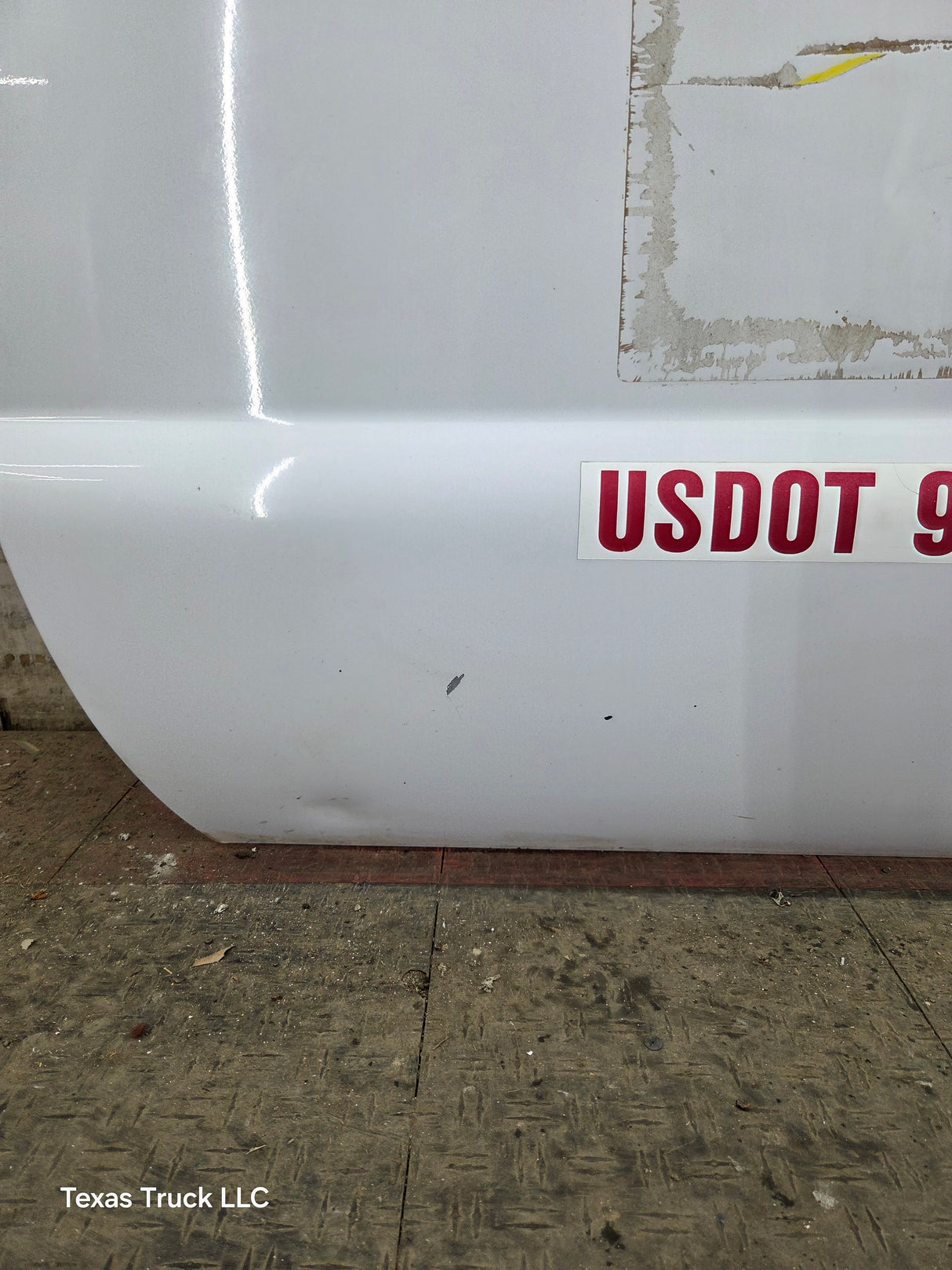 1999-2011 Ford Super Duty LH Driver Side Front Door F250 F350 F450 F550