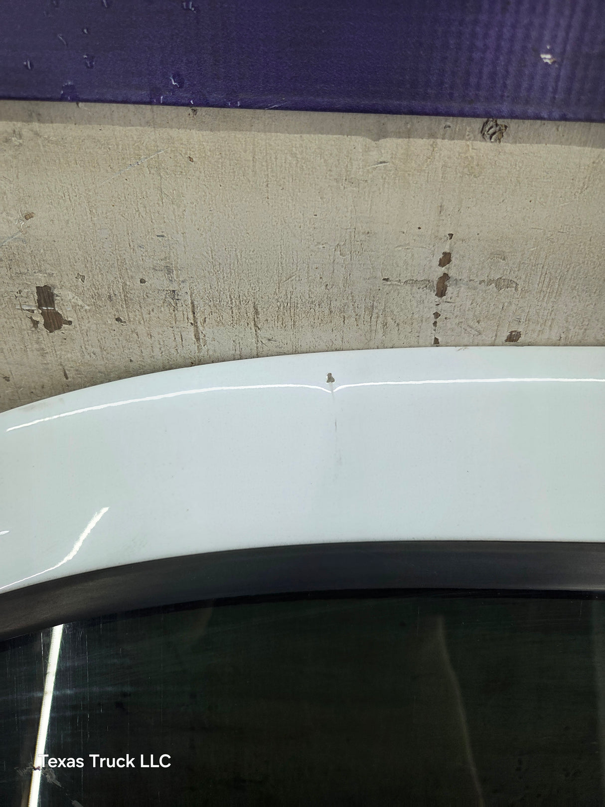 1999-2011 Ford Super Duty LH Driver Side Front Door F250 F350 F450 F550