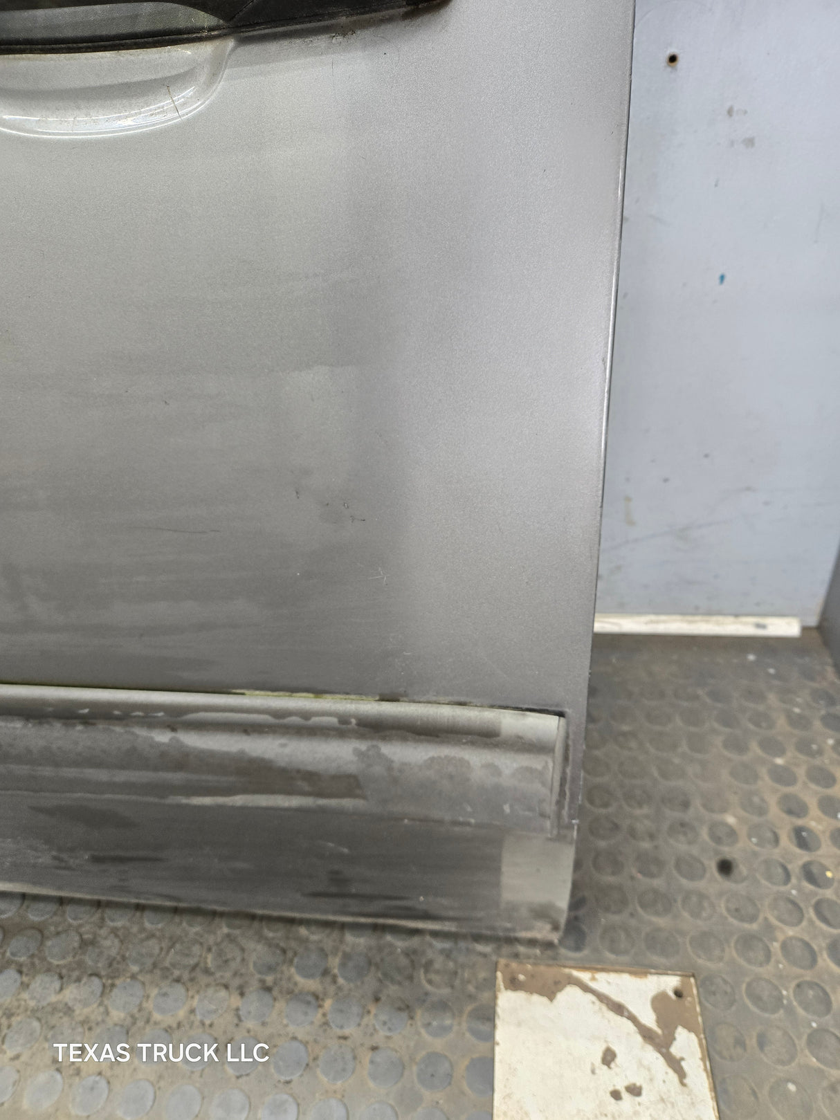 2007-2013 Chevrolet Silverado / GMC Sierra 1500 2500 3500 HD LH Front Driver Side Door