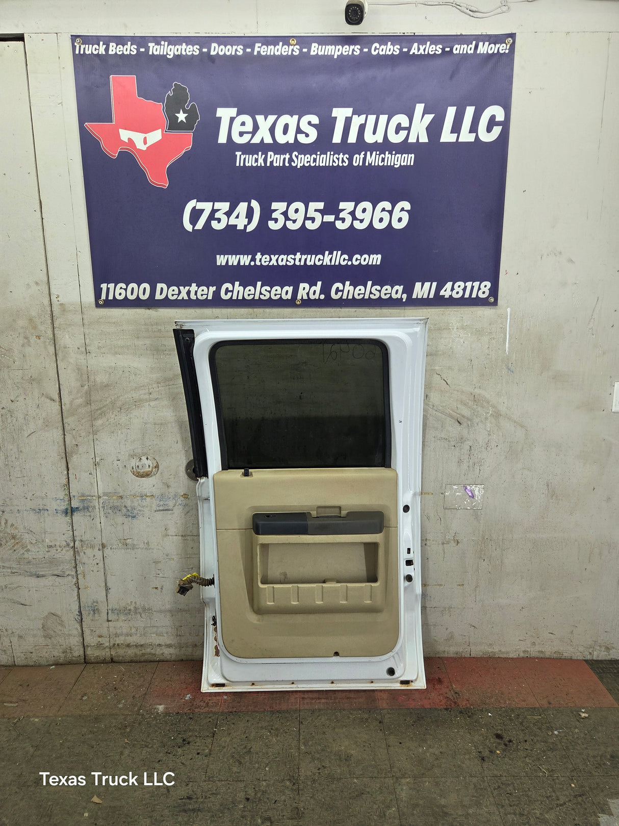 1999-2011 Ford Super Duty F250 F350 F450 F550 RH Crew Cab Passenger Side Rear Door