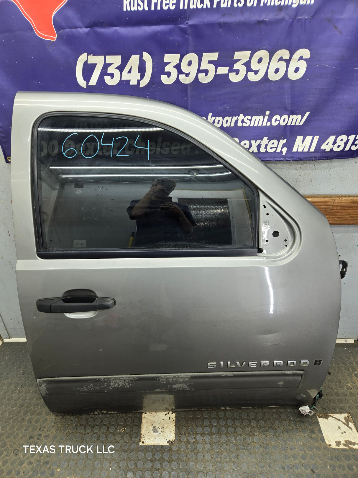 2004-2012 Chevrolet Colorado / GMC Canyon Passenger Side Crew Cab Door RH