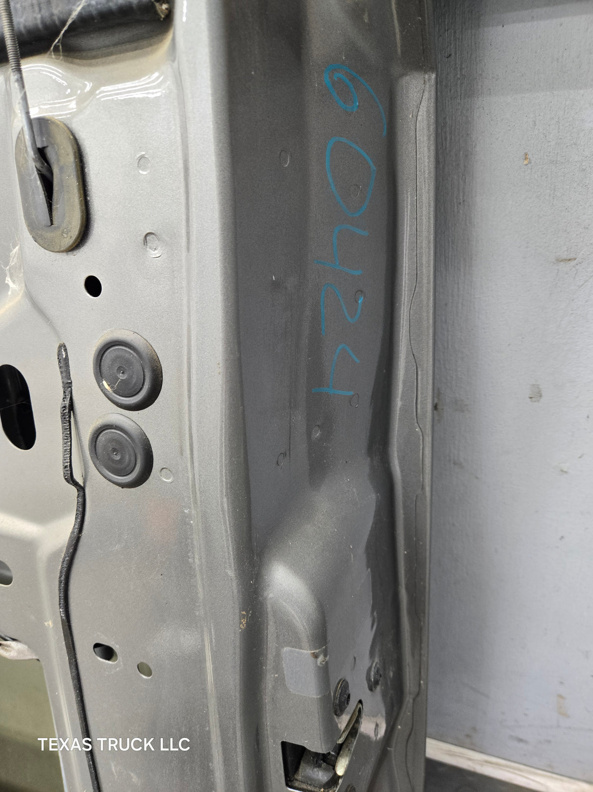 2004-2012 Chevrolet Colorado / GMC Canyon Passenger Side Crew Cab Door RH